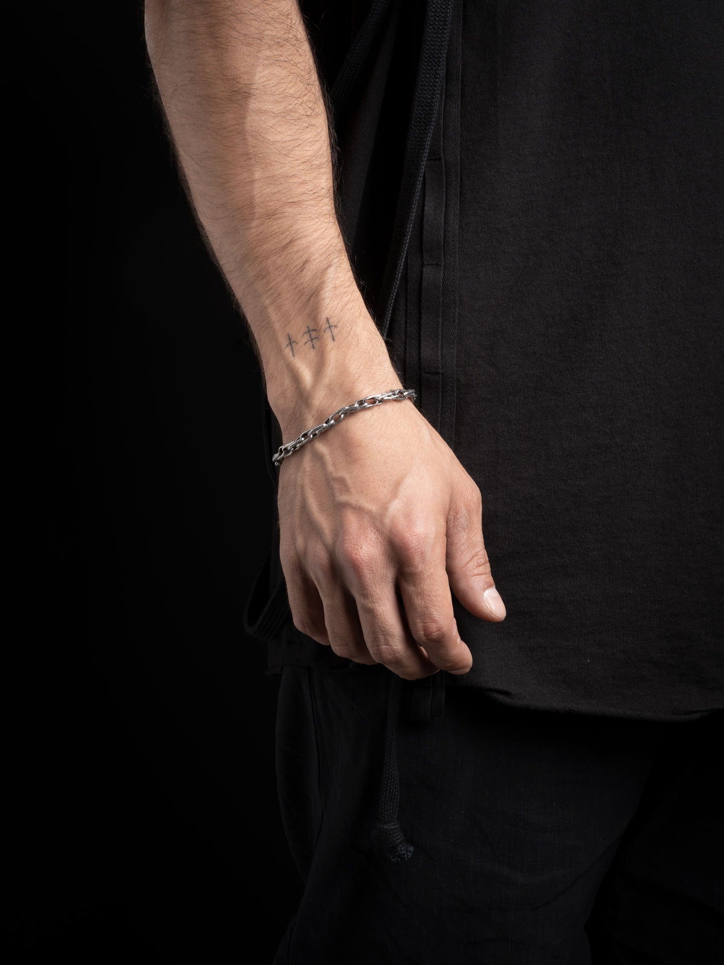 Textured Chain Bracelet