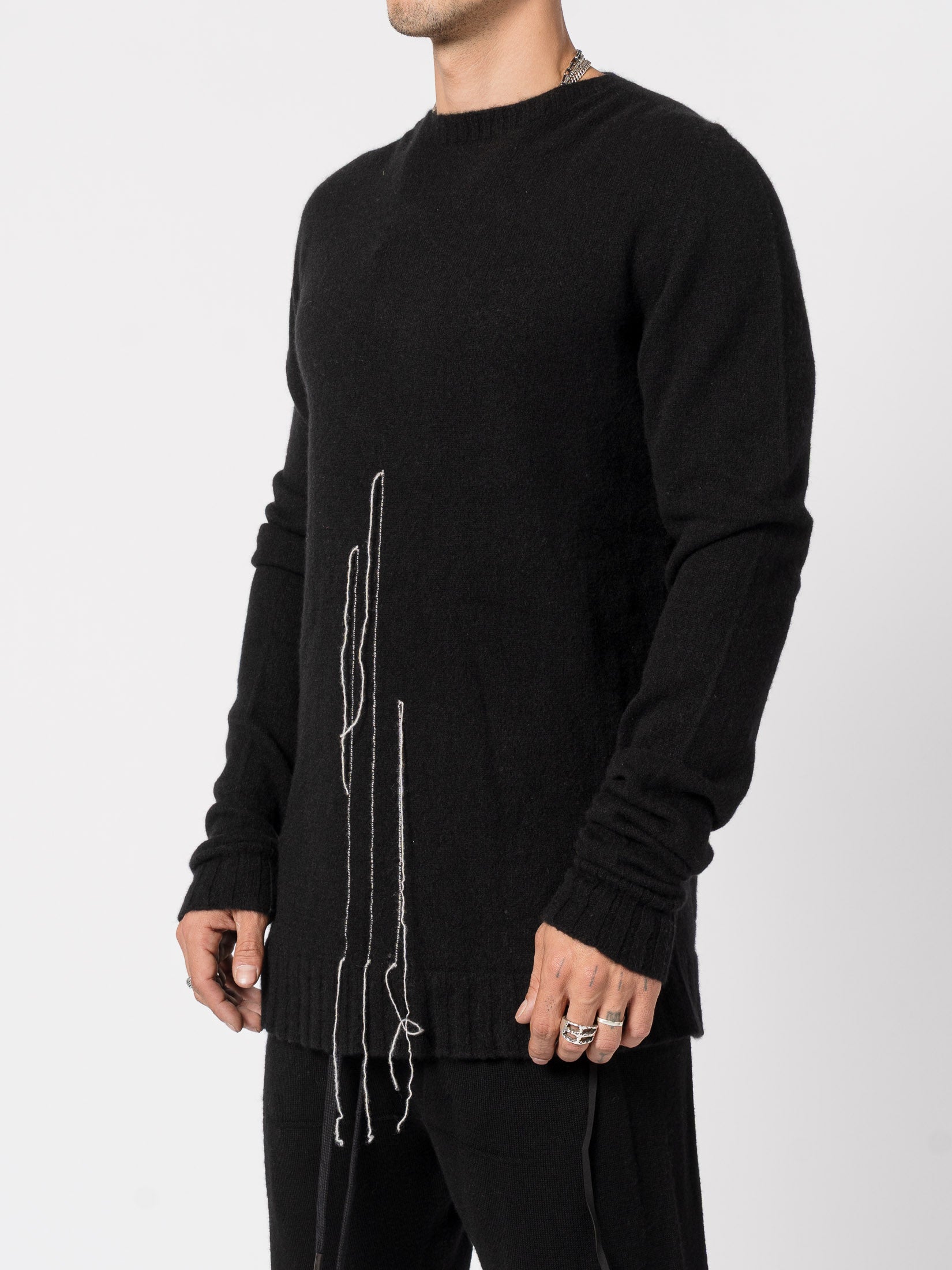 Medium Cashmere Knit with Embroidery