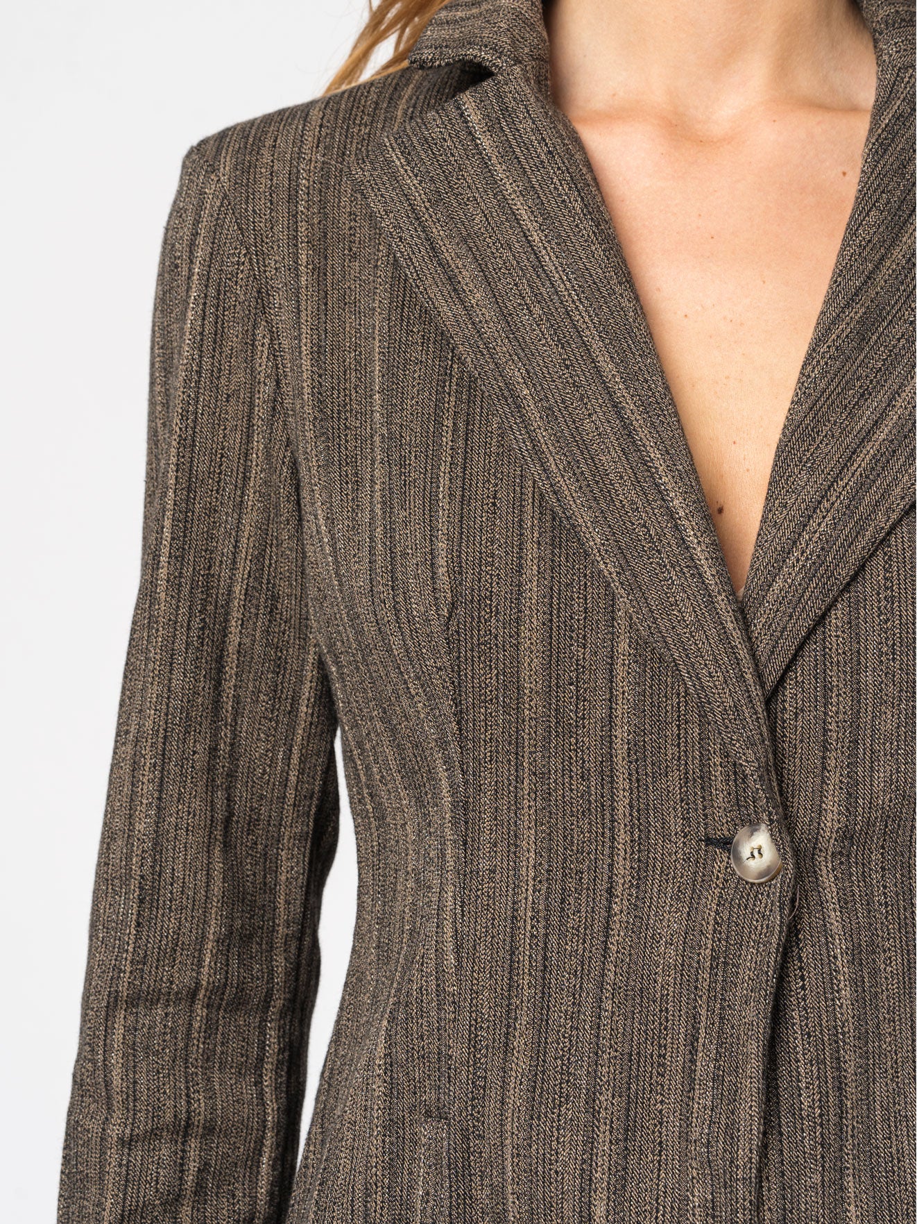 Single-button striped jacket