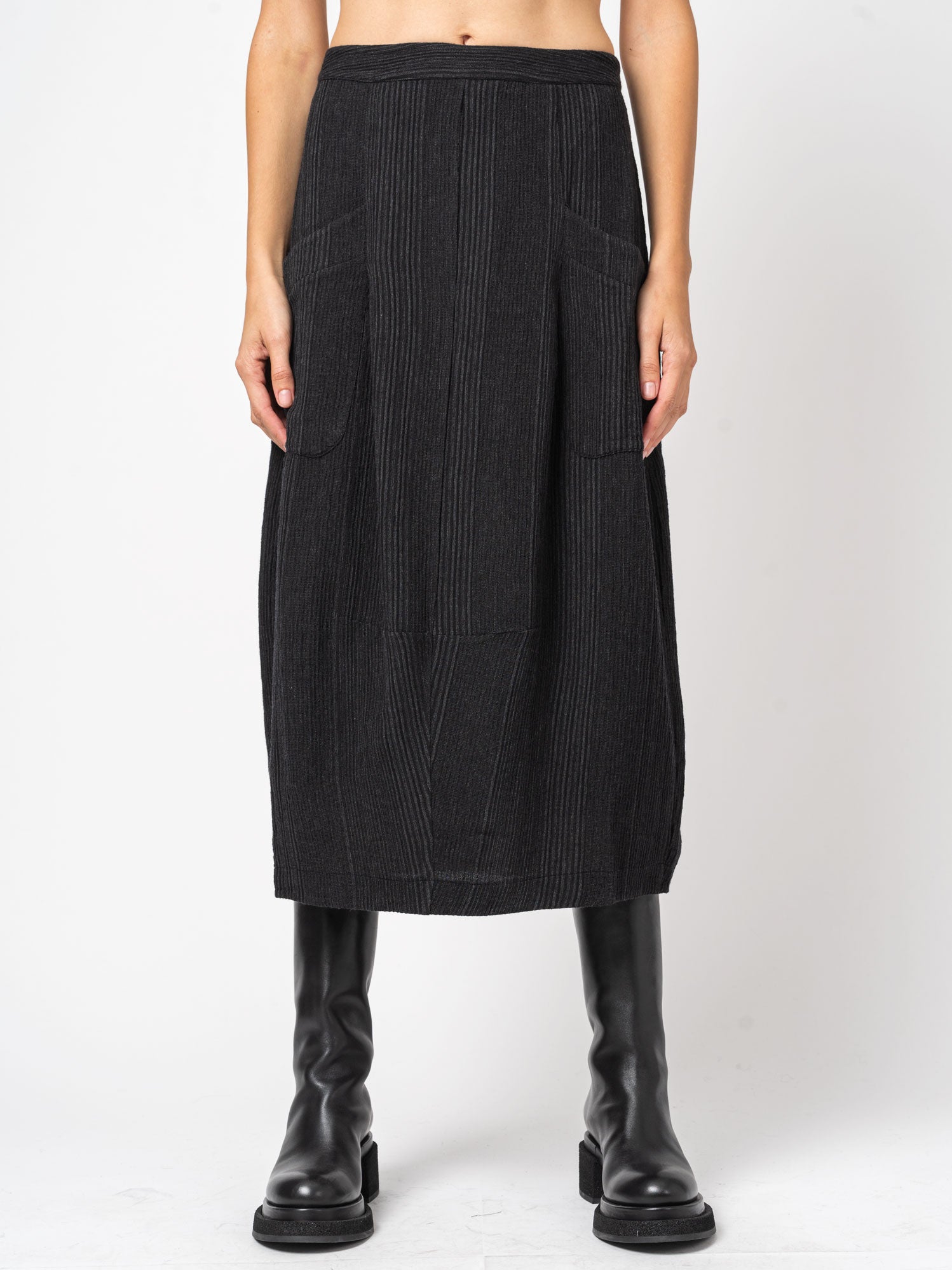 Bombé Shape Skirt