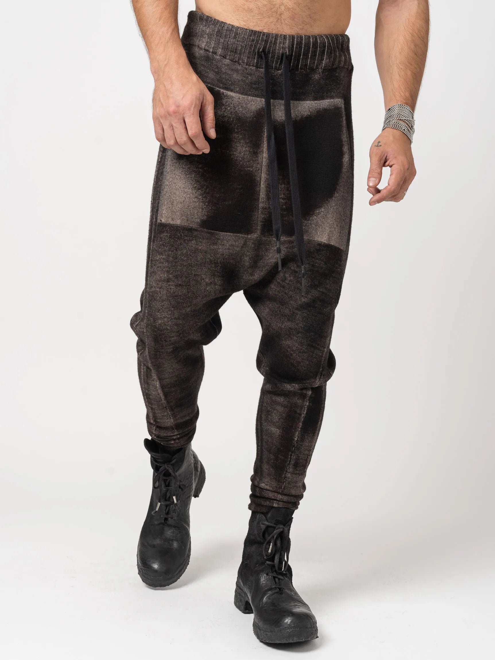 Slim Wool Pants with Spray Effect