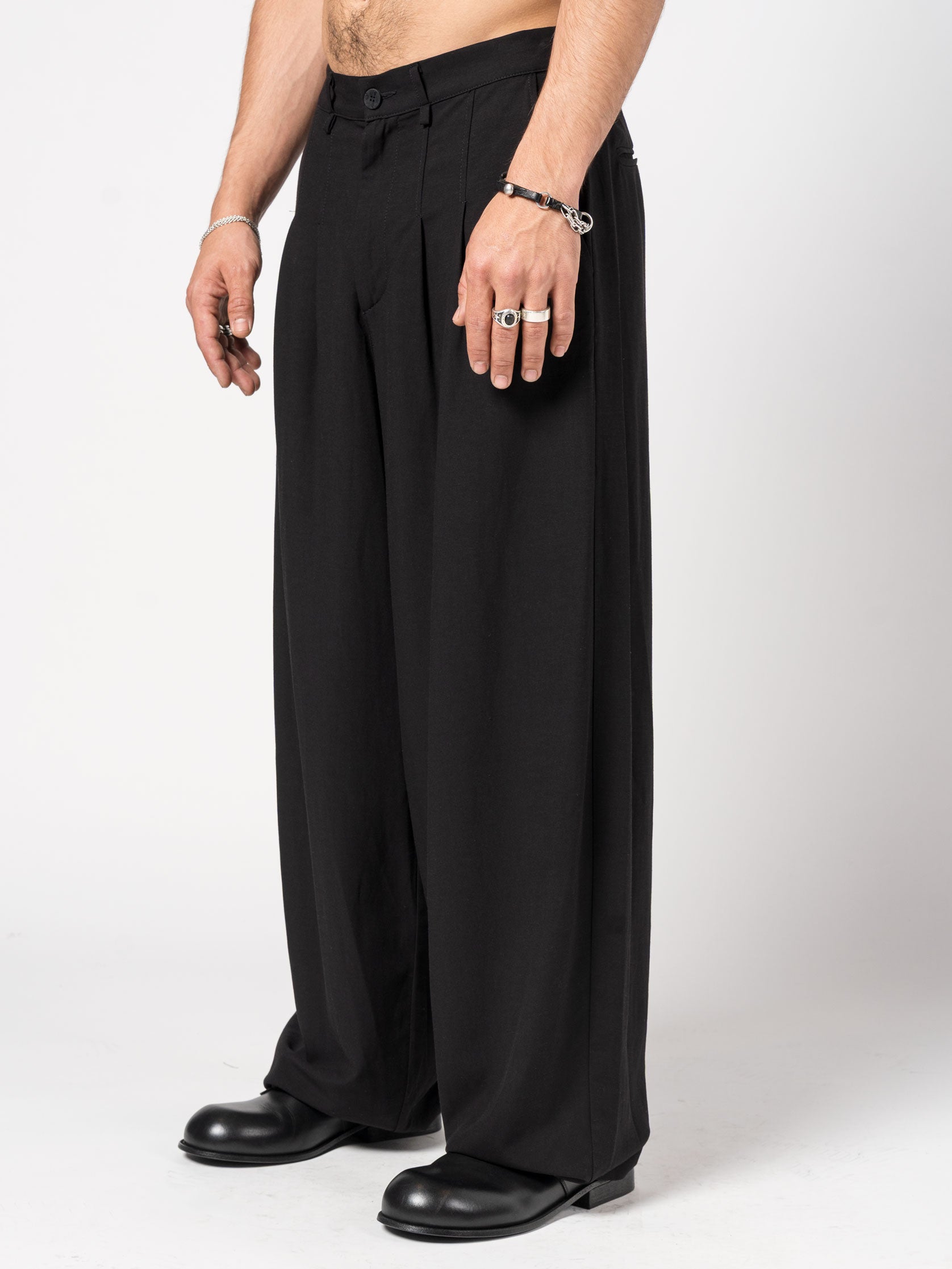 Wide-Leg Pleated Trousers