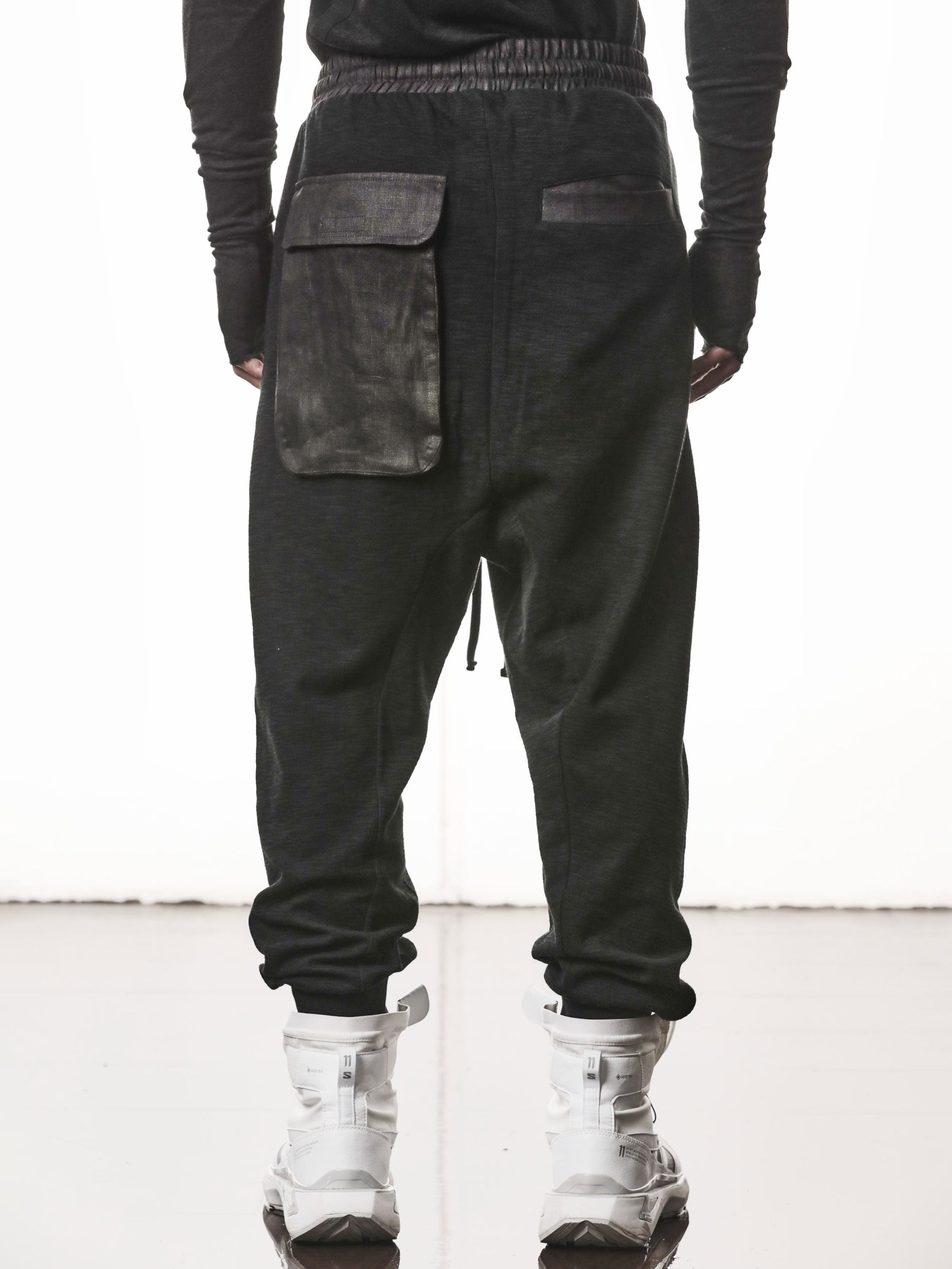 Matmix Linen-Patch Trousers in black by THOM KROM - back view
