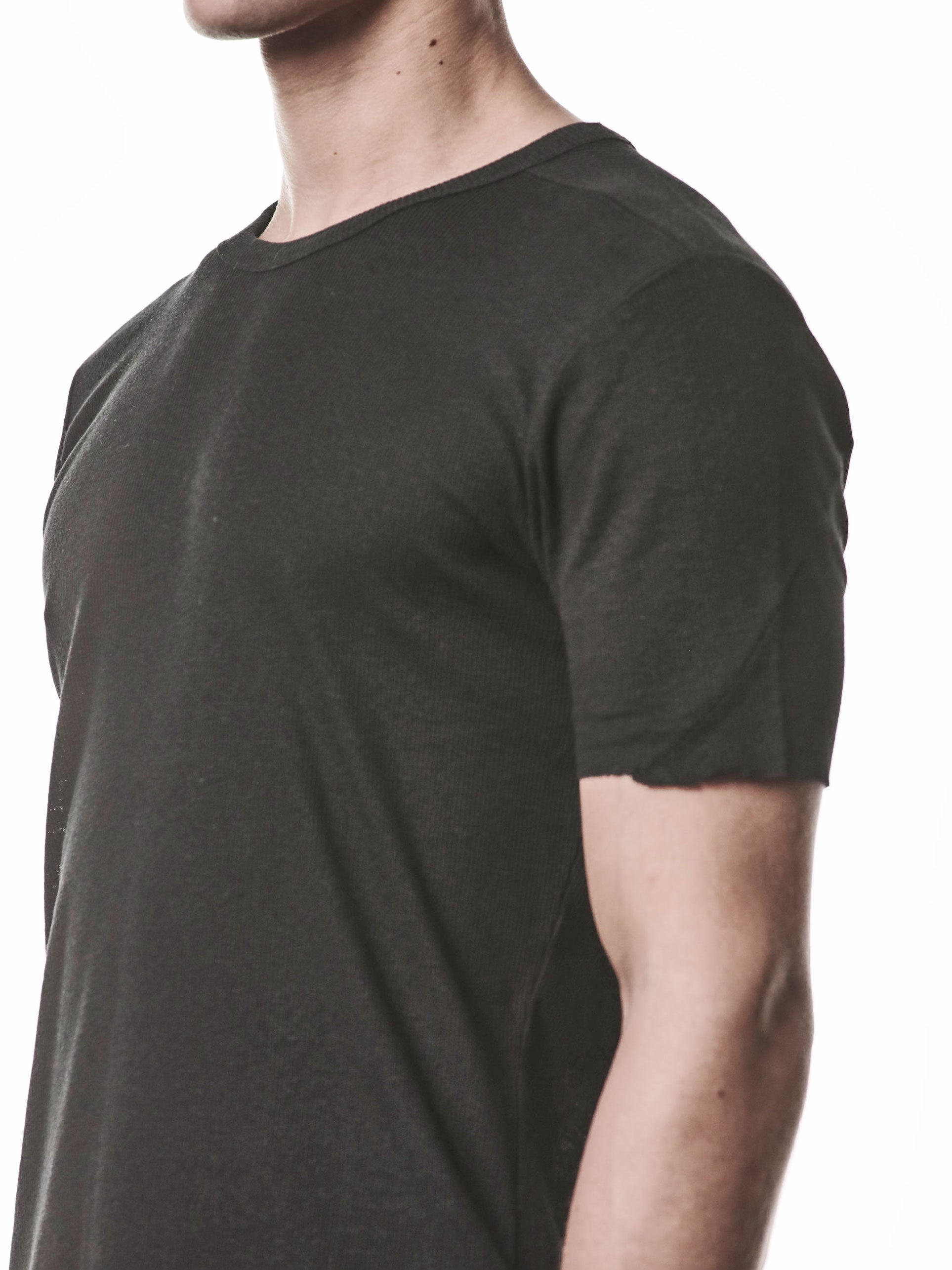 Thom Krom Raw Edge Rib T-Shirt black, raw-cut hem detail