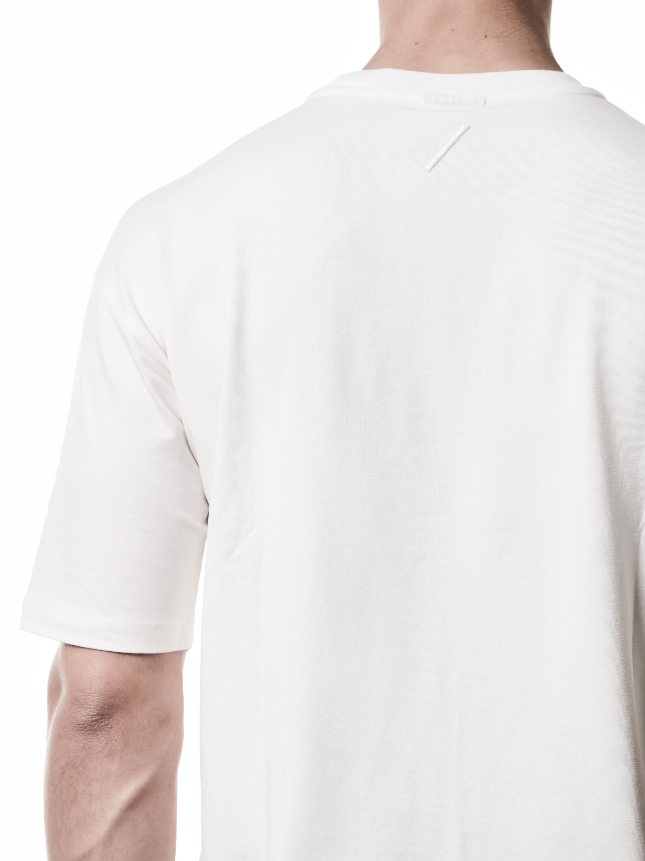 THOM KROM Modal Jersey T-Shirt off-white - close-up slash logo embroidery