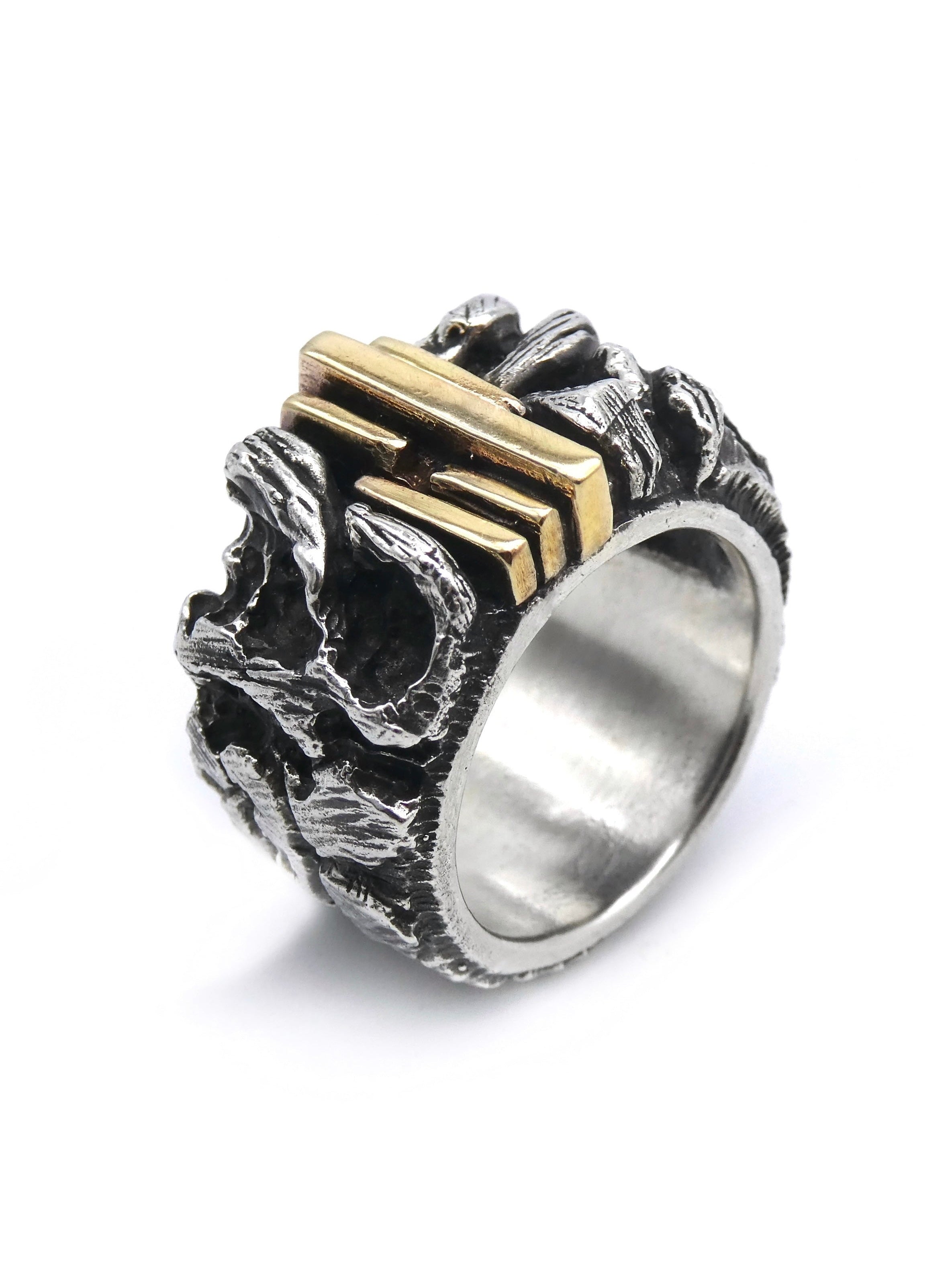 THE BLOCK RING — Enri Mars