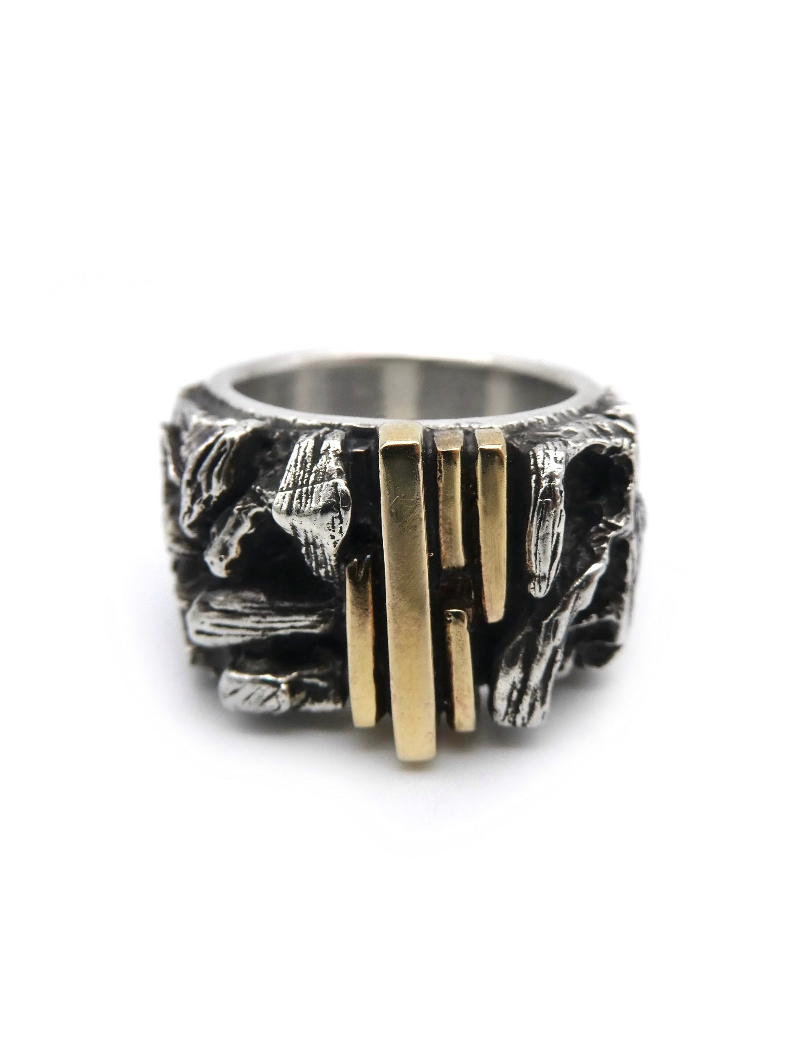 THE BLOCK RING — Enri Mars