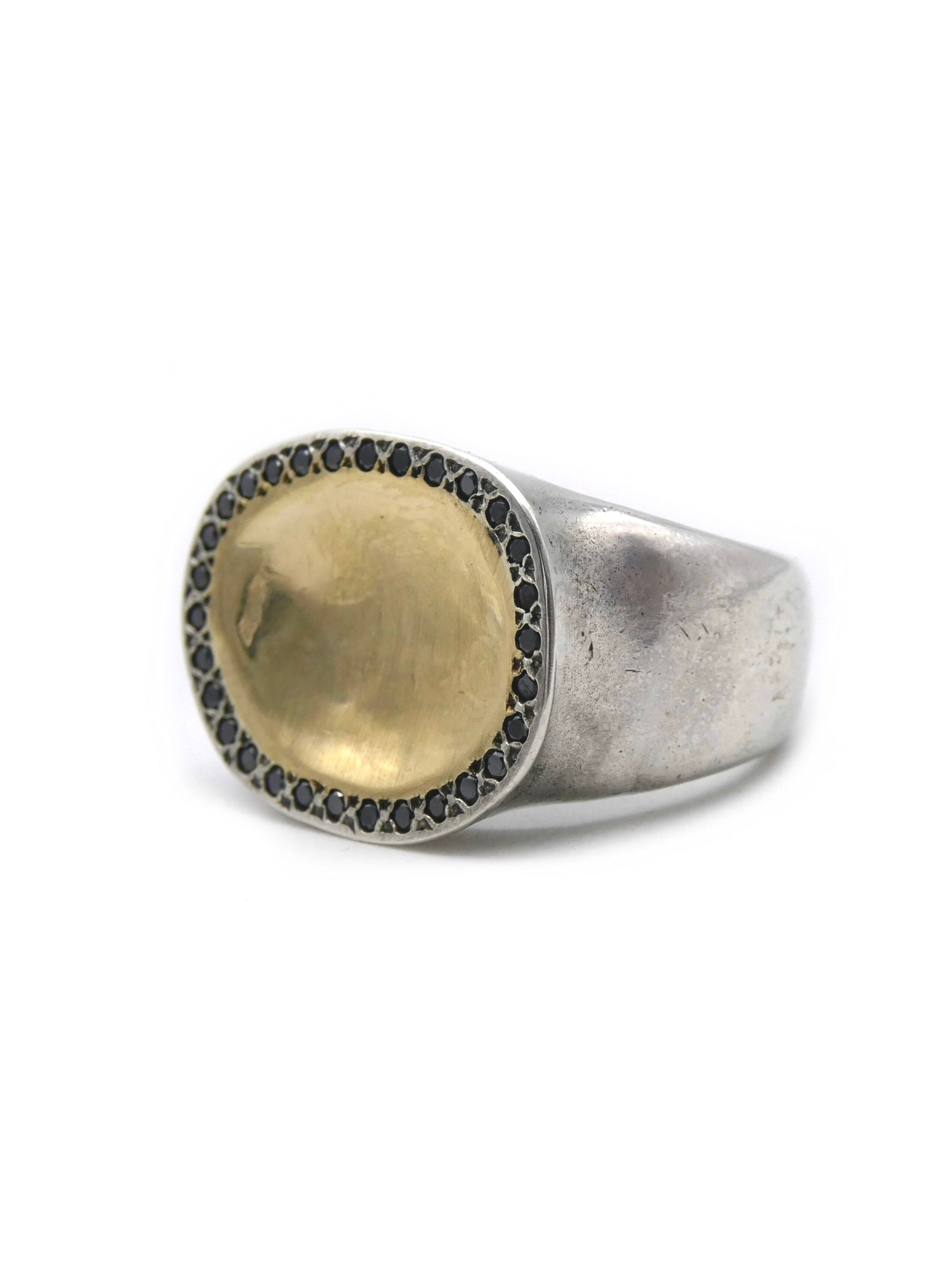 Sacred relic ring — Enri Mars