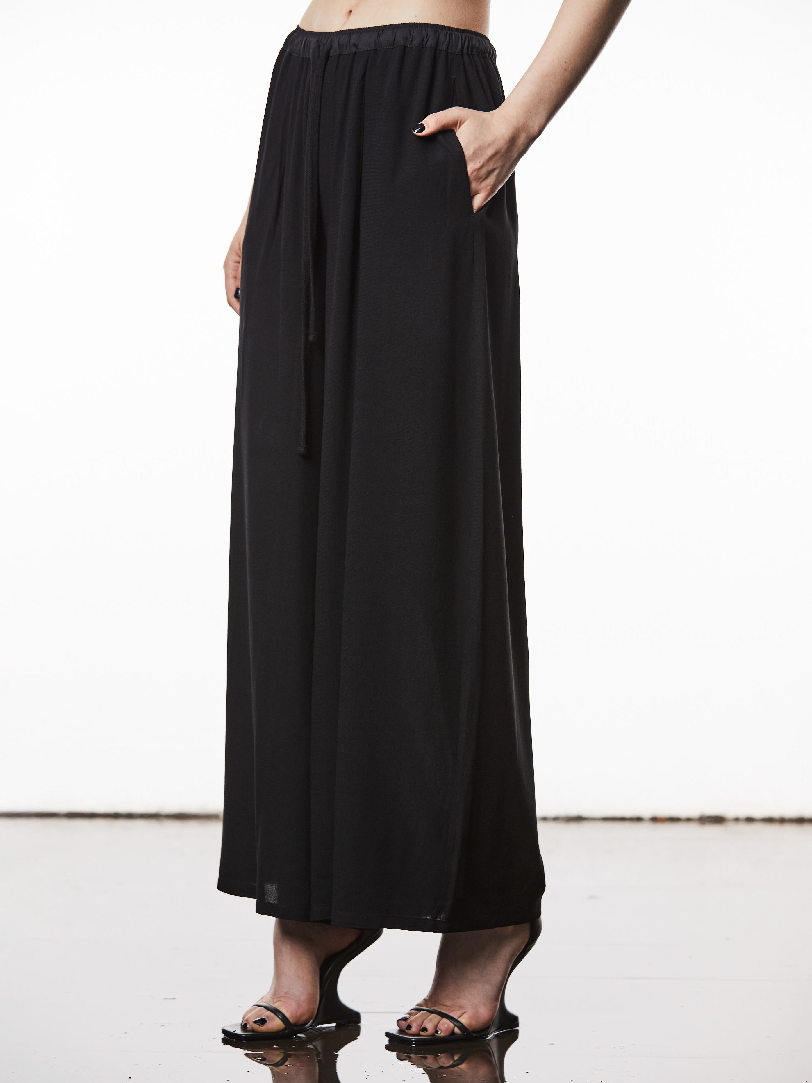 Wide-Leg Trousers