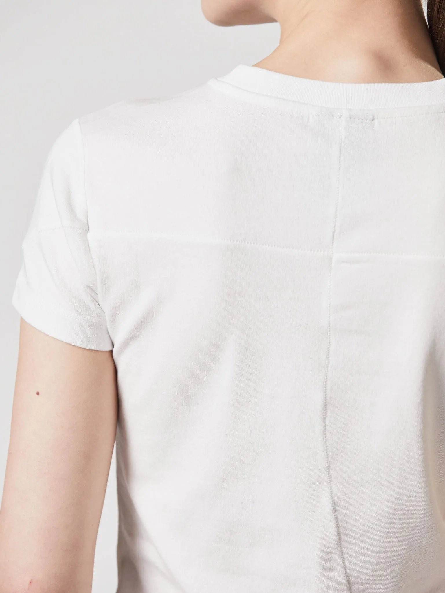 Round neck T shirt