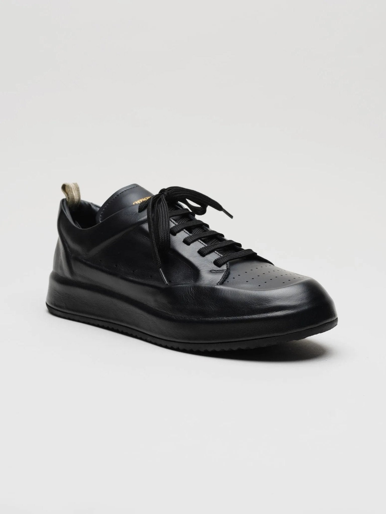 ACE - by OFFICINE CREATIVE