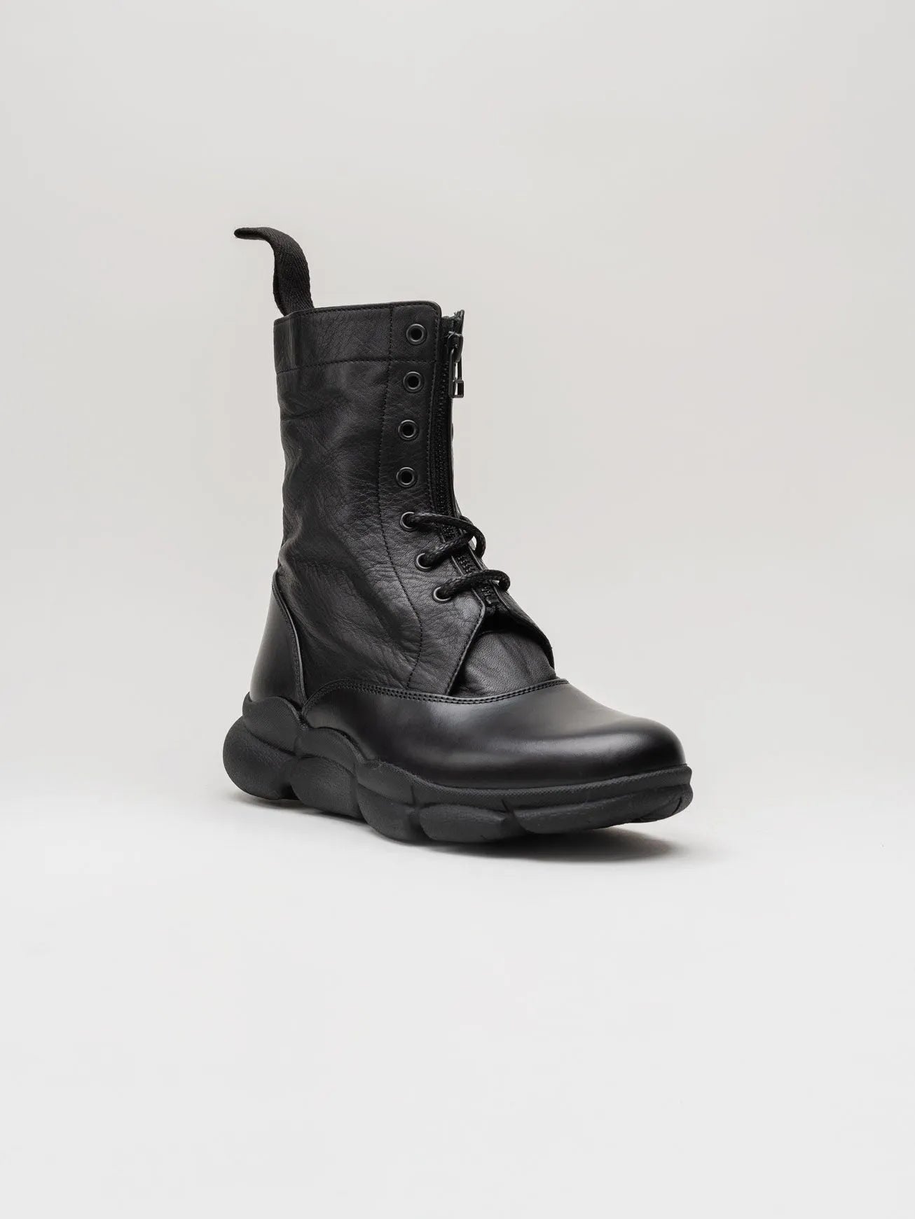BOOTS - by YOHJI YAMAMOTO