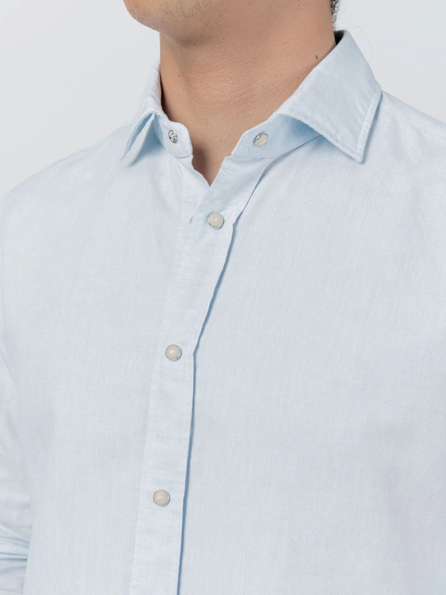 BUTTONED SHIRT - by XACUS