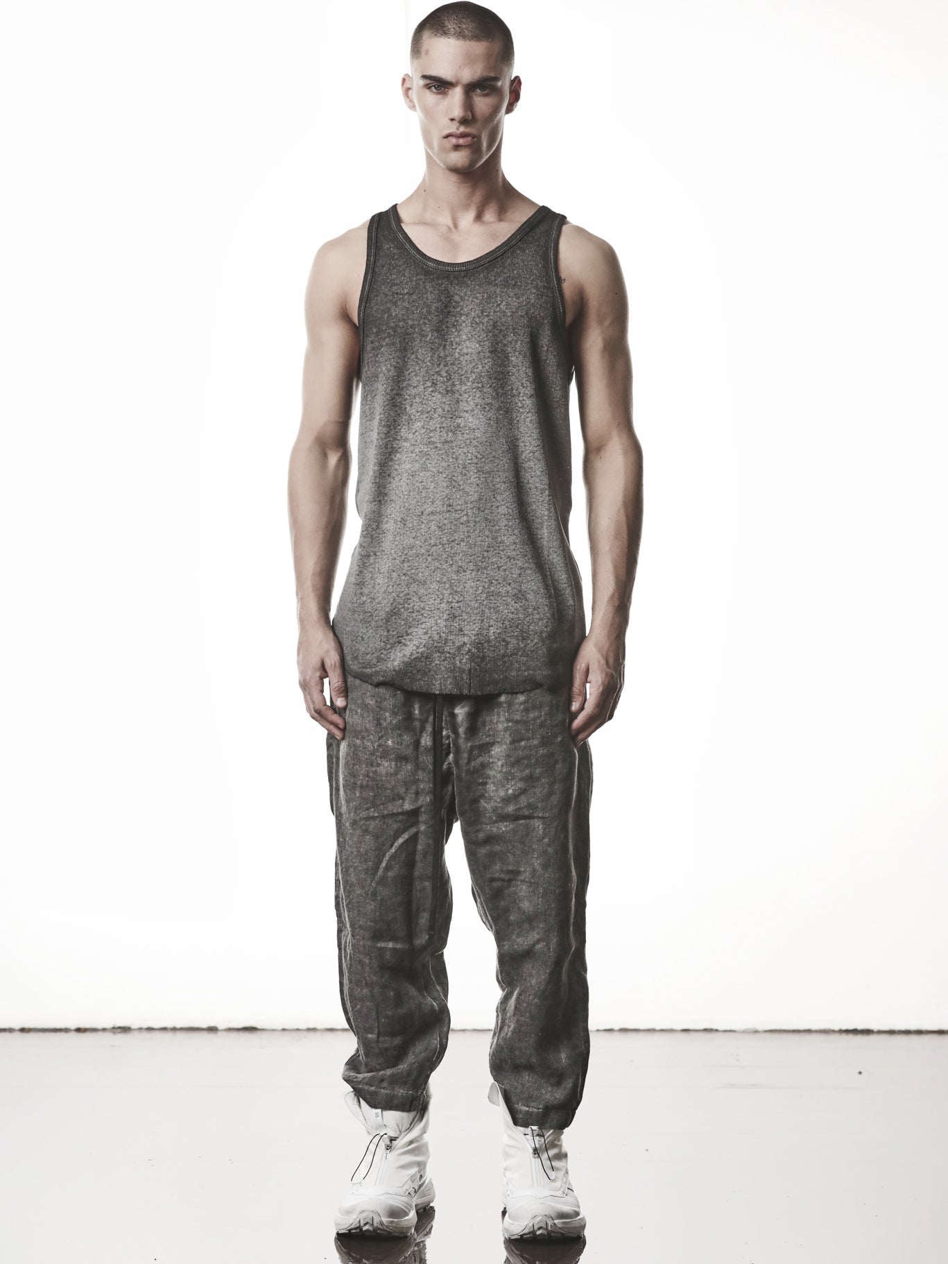 Cropped Linen Trousers - by THOM KROM