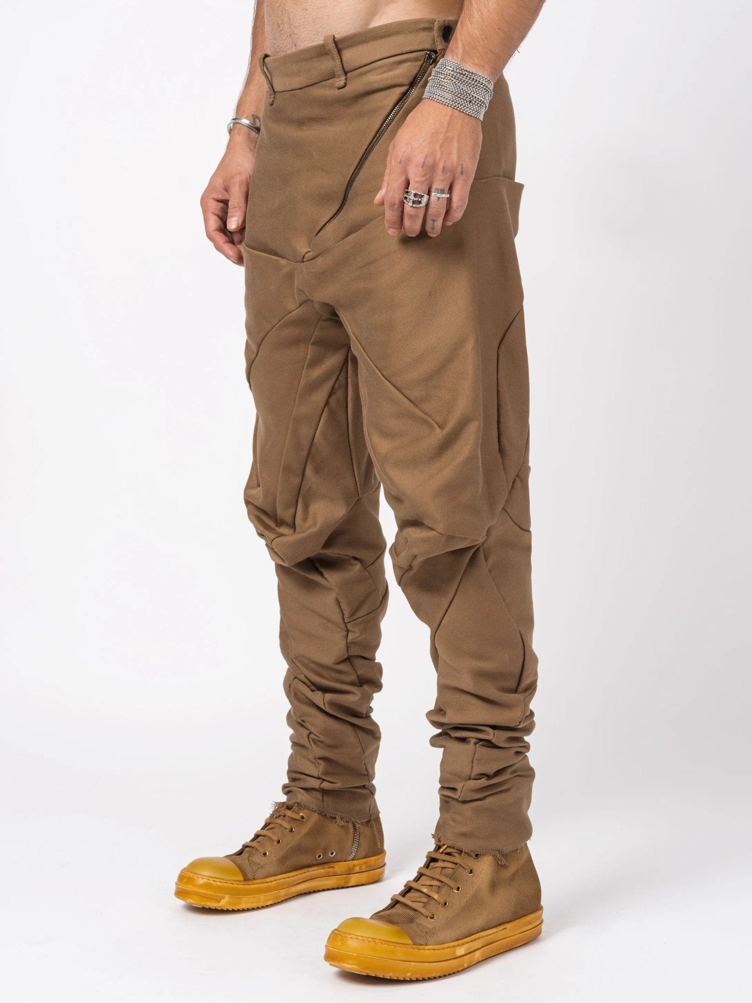 DIS - M - 5PLP DISTORTION 5 POCKET LONG PANTS - by LEON EMANUEL BLANCK