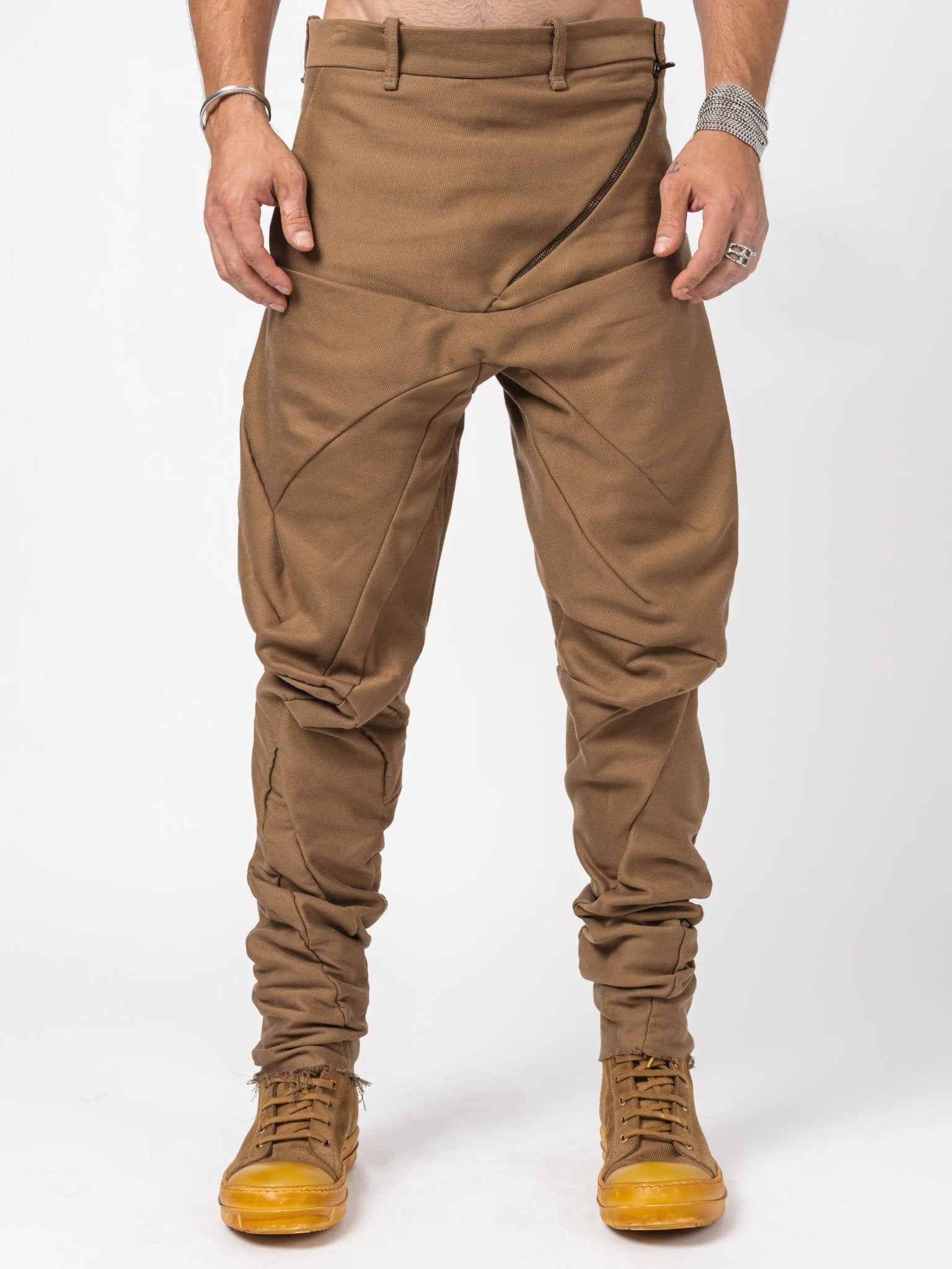 DIS - M - 5PLP DISTORTION 5 POCKET LONG PANTS - by LEON EMANUEL BLANCK