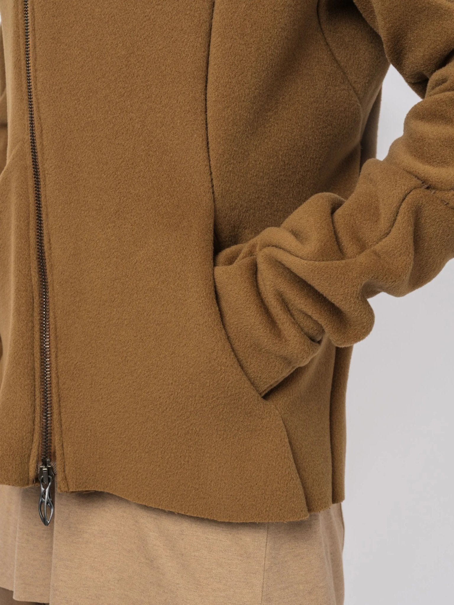 DIS - M - LJ DISTORTION L JACKET - by LEON EMANUEL BLANCK