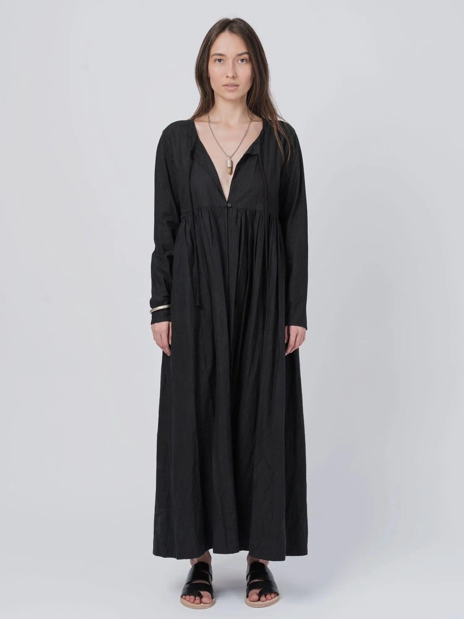 DRESS - by DEVA KANYA