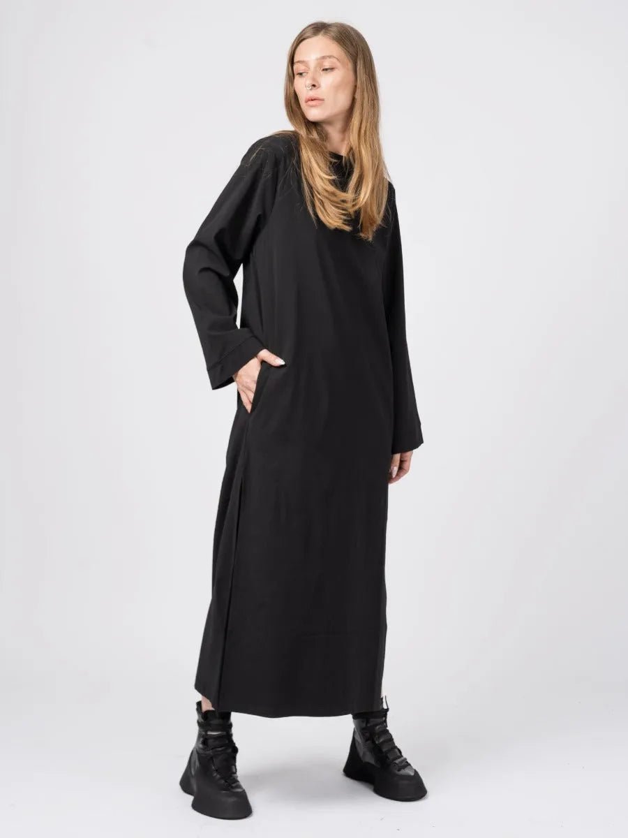 DRESS - by THOM KROM