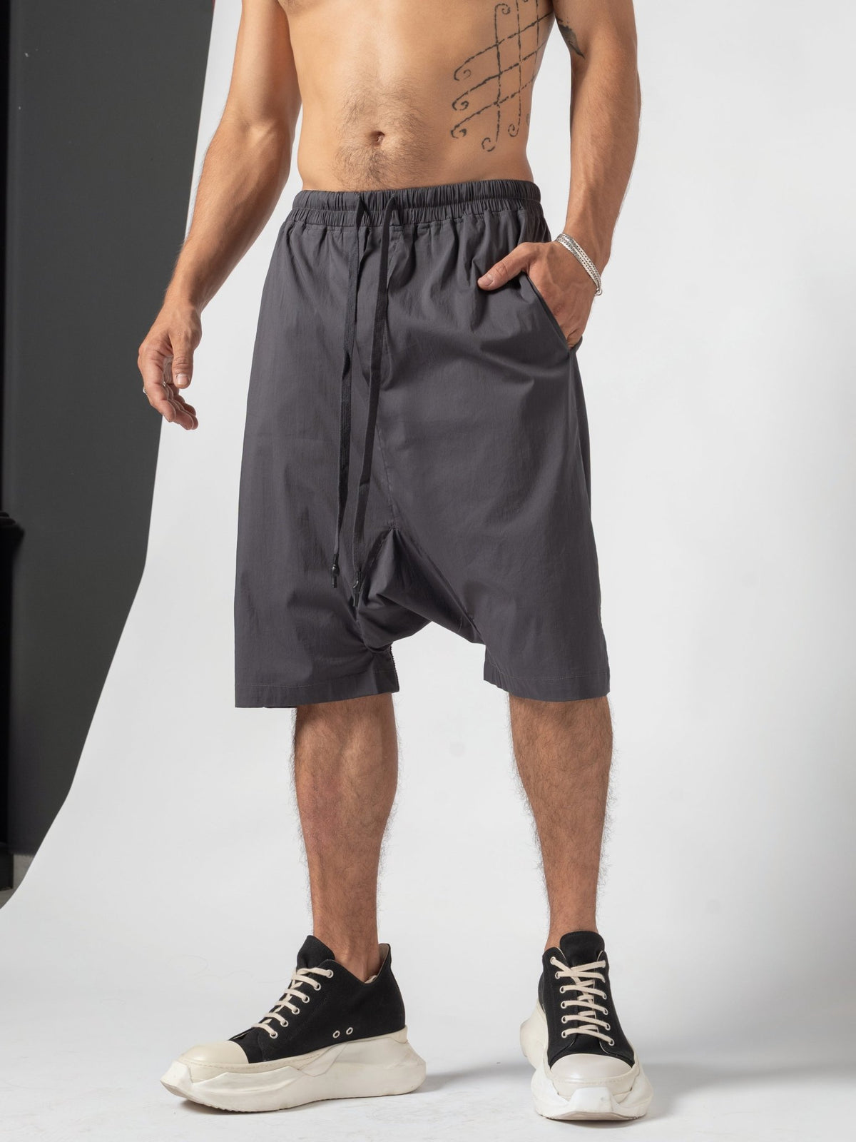 Drop-Crotch Cotton Shorts - by AITO