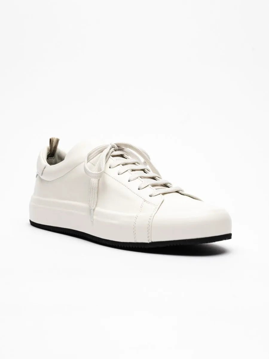 EASY/001 - by OFFICINE CREATIVE