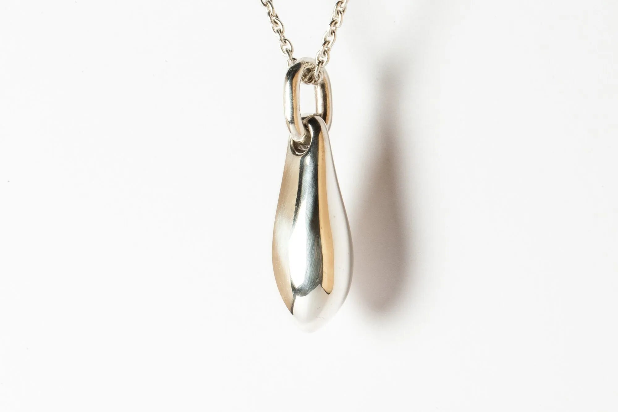 CHRYSALIS NECKLACE