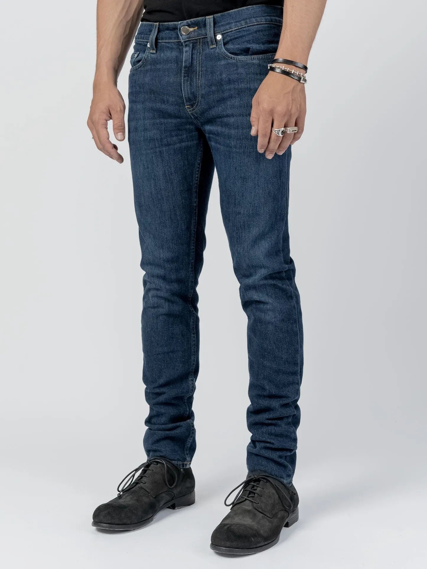 JEANS 25 - by BLK DNM
