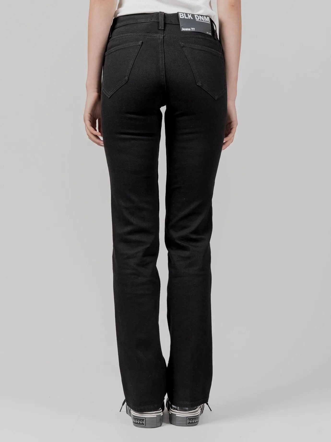 JEANS 77 - by BLK DNM