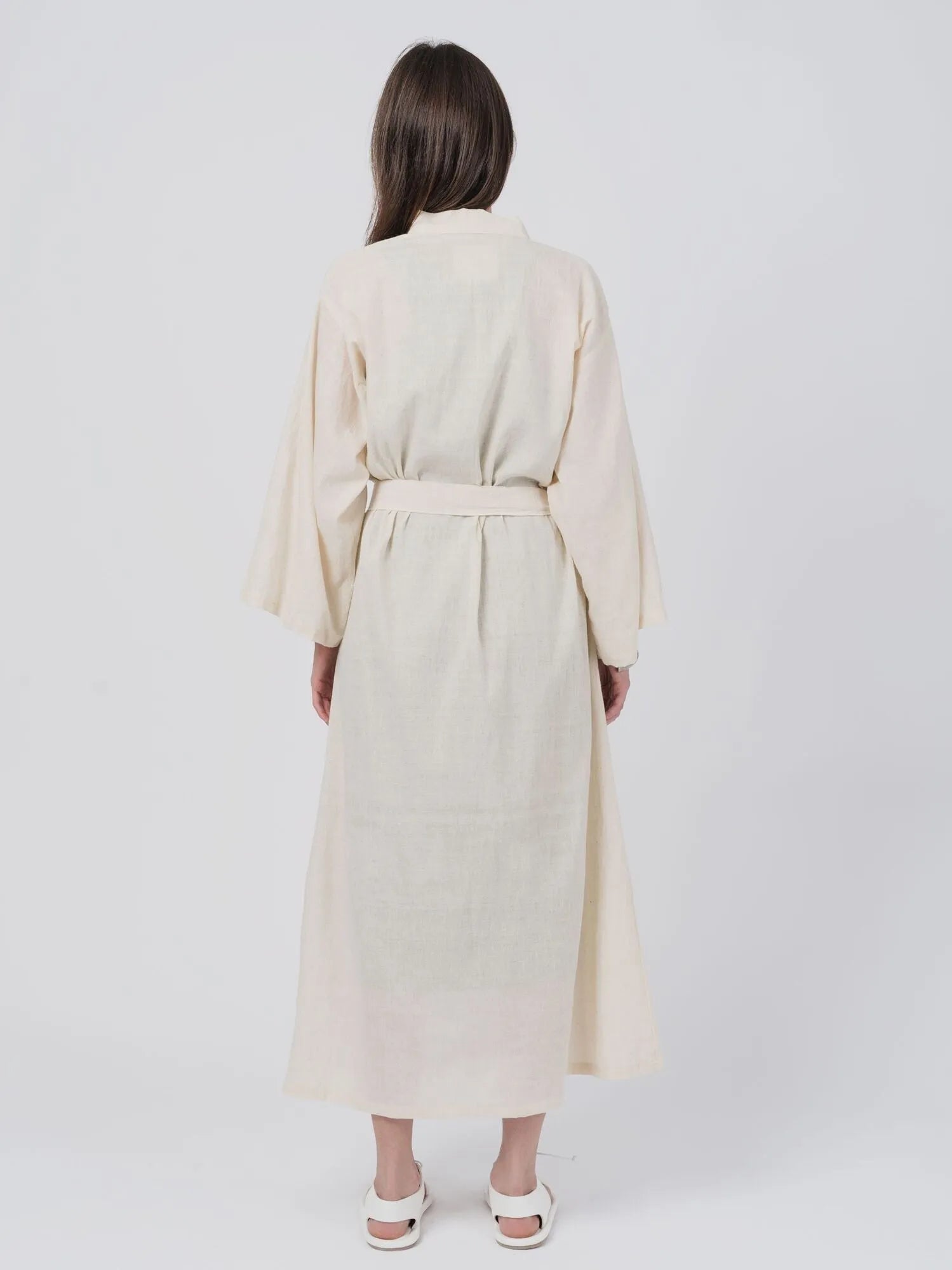 KIMONO - by DEVA KANYA