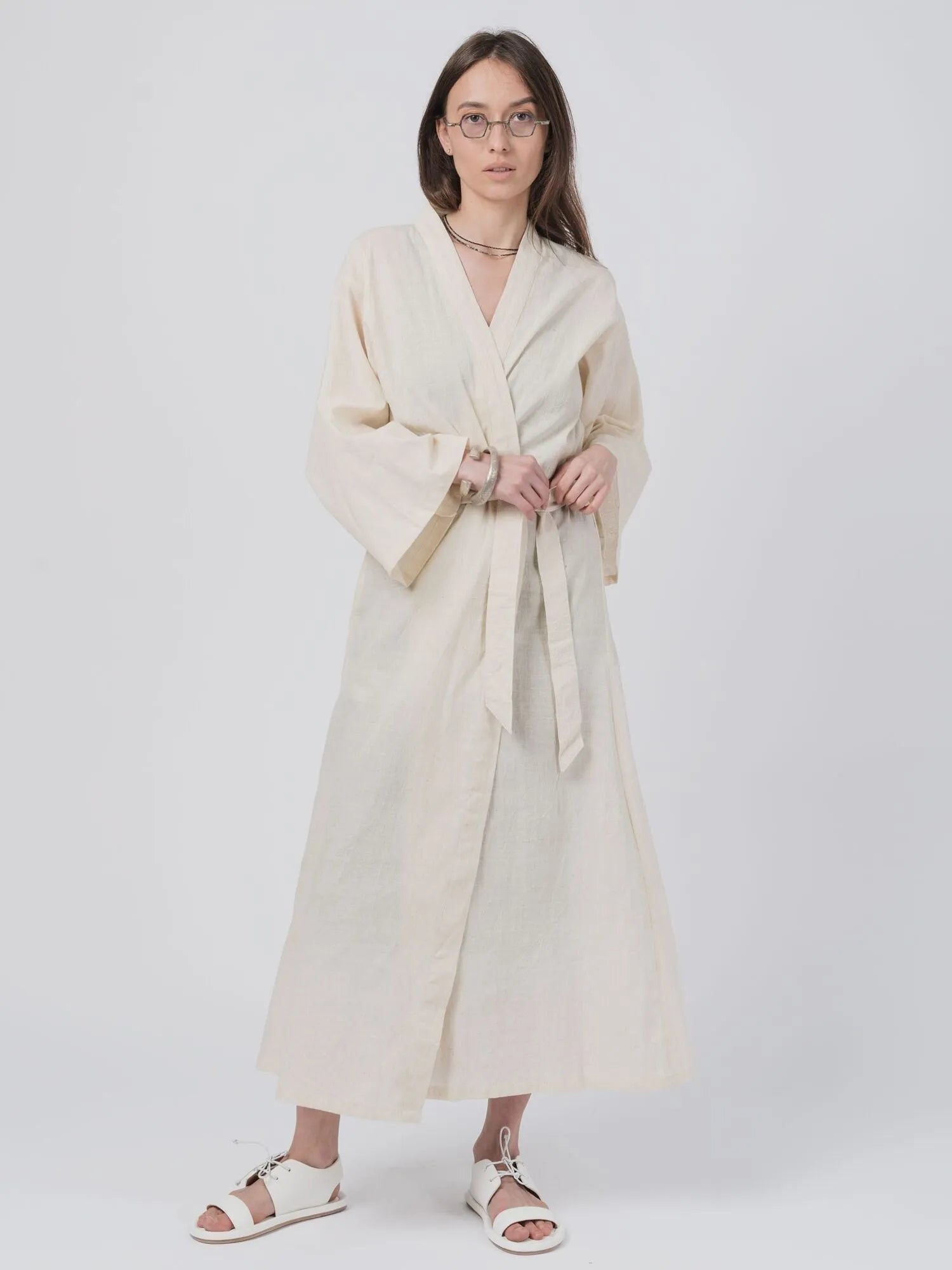 KIMONO - by DEVA KANYA