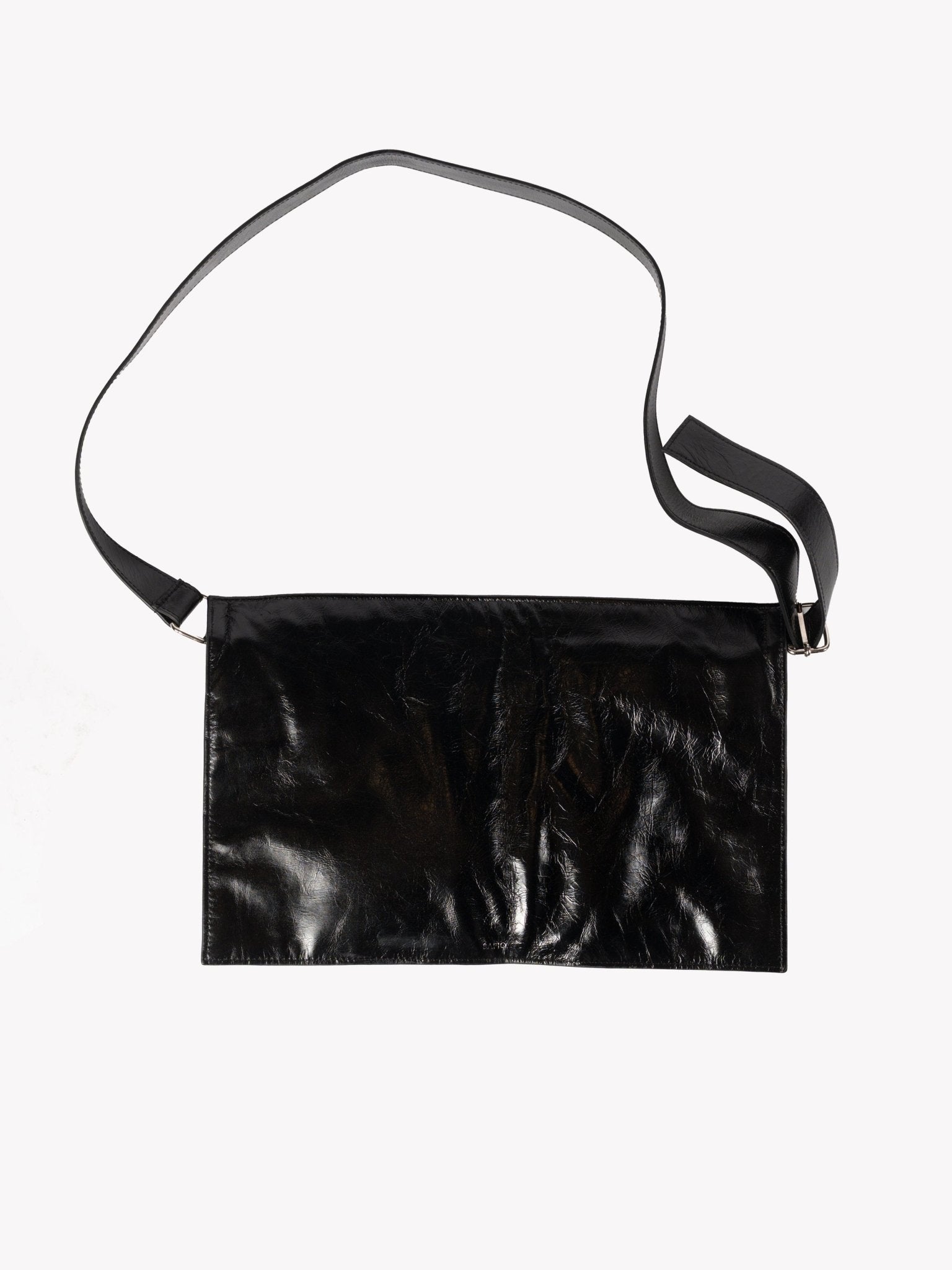 Vitellino Calf Leather Crossbody Pouch Black - Italian minimalist accessory by SAPIO