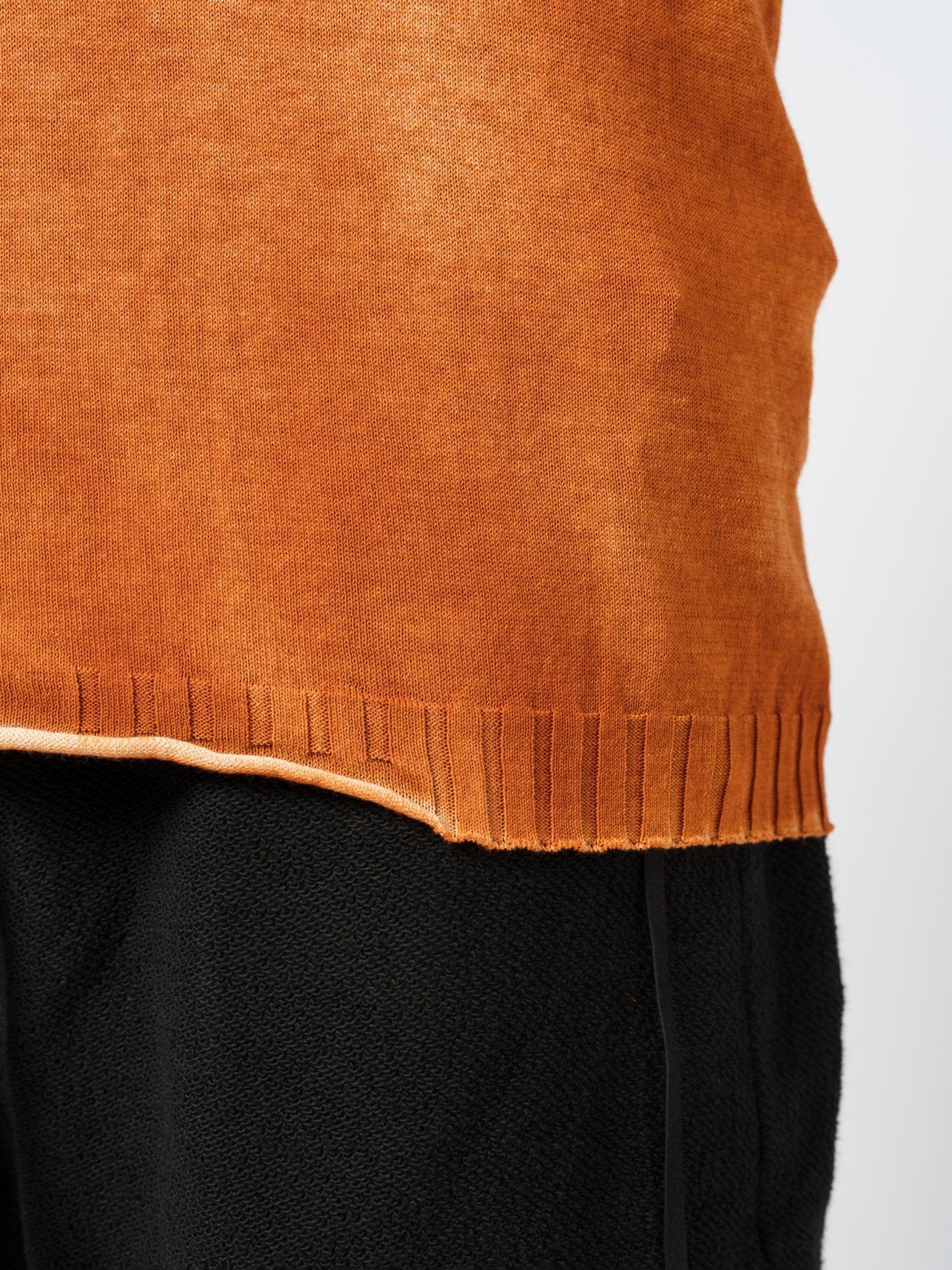 Lightweight Ribbed Knit Tee - by MD75