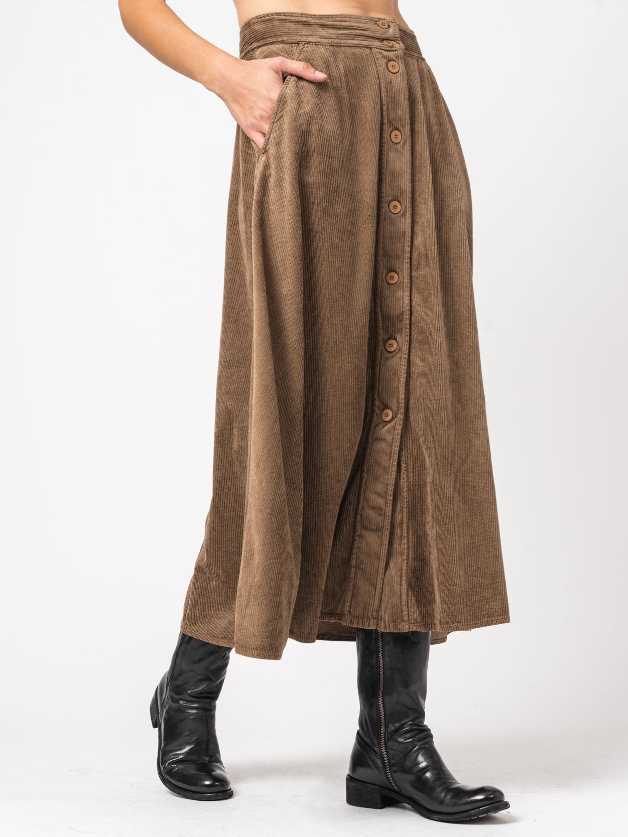Long Skirt with Buttons - by TRANSIT
