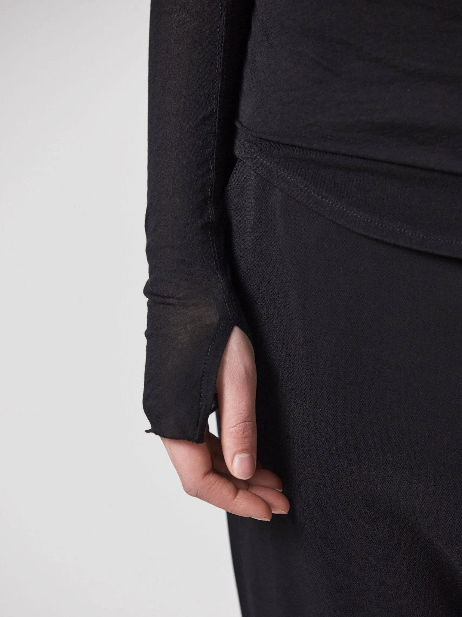 Long sleeves T shirt - by THOM KROM