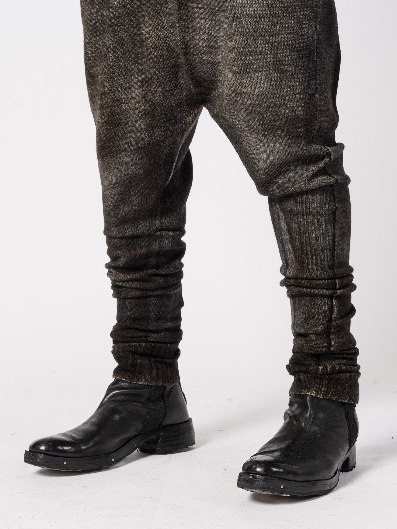 Low Crotch Wool Knit Pants - by MD75