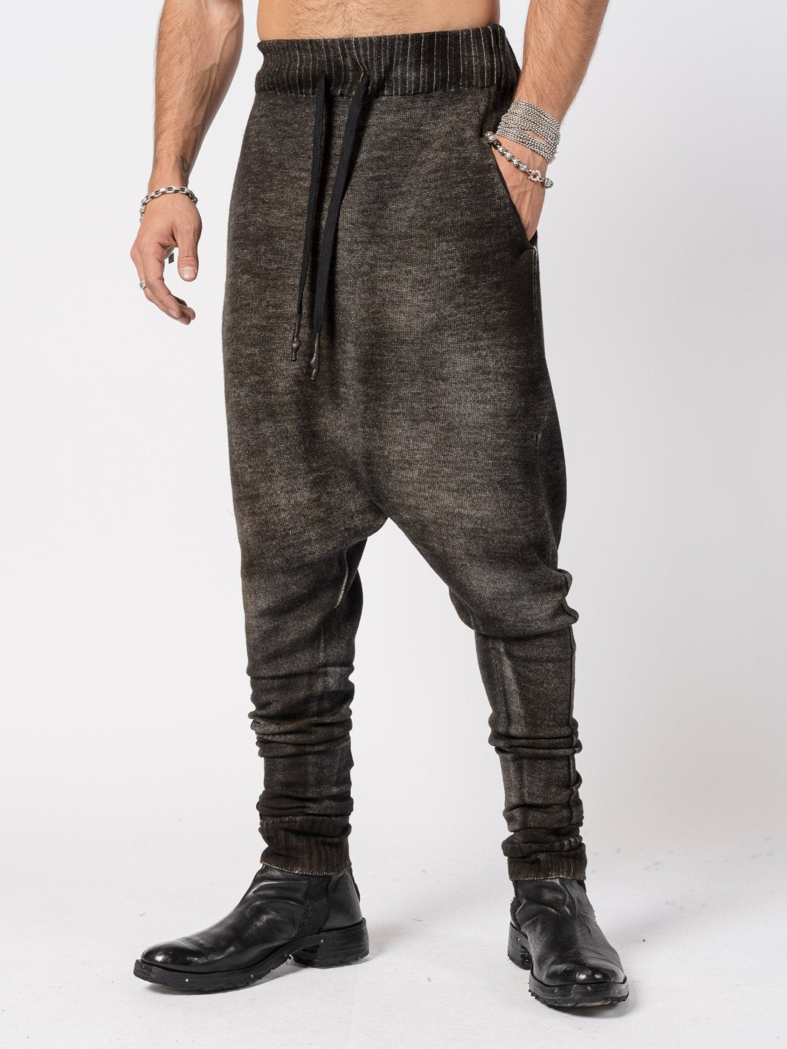 low-crotch-wool-knit-pants-