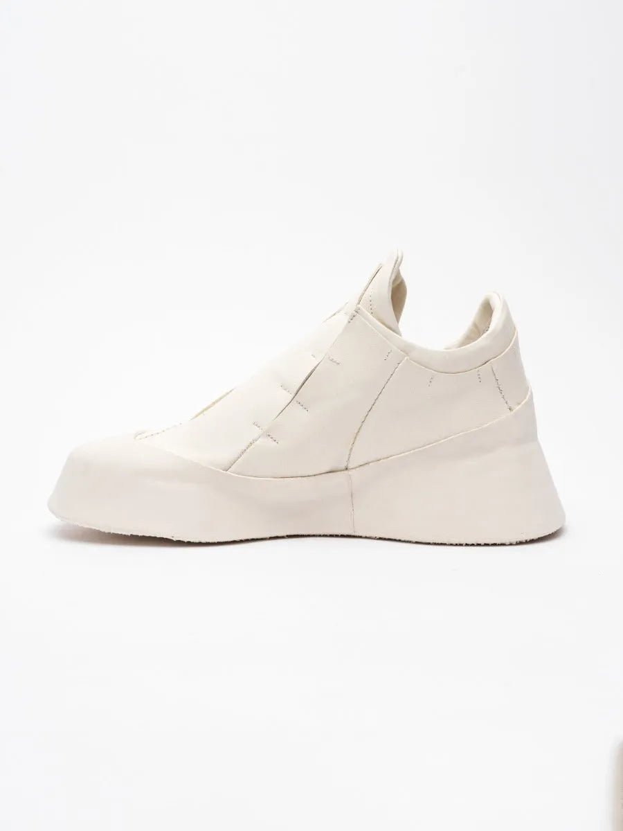LOWTOP SNEAKERS - by LEON EMANUEL BLANCK