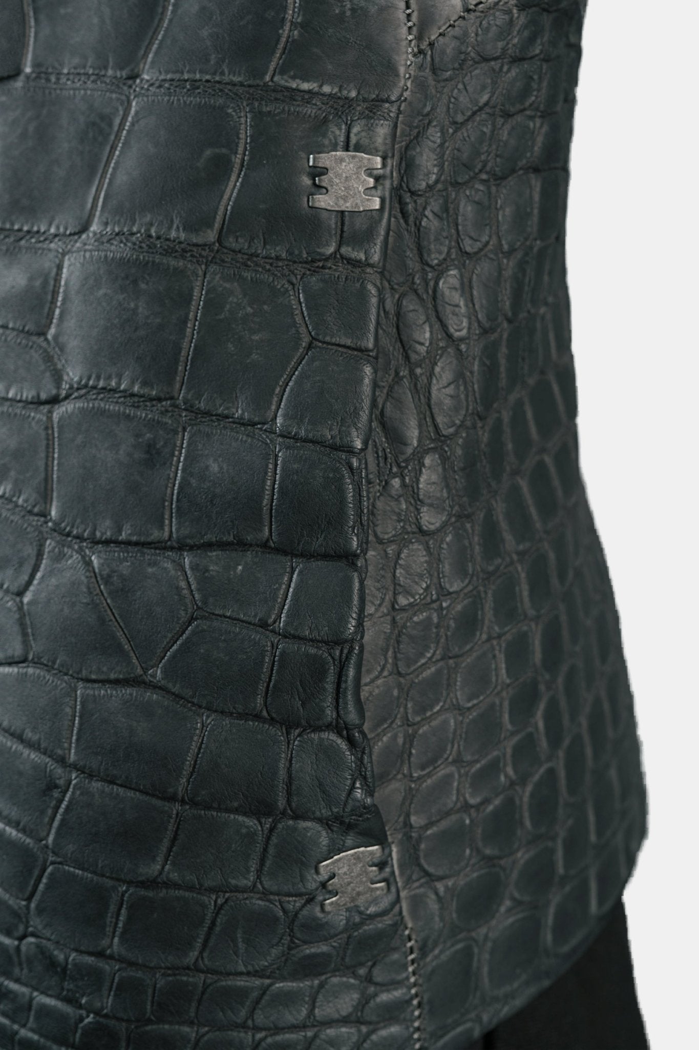 Musculaire Alligator Leather Jacket - Plomb - by ISAAC SELLAM