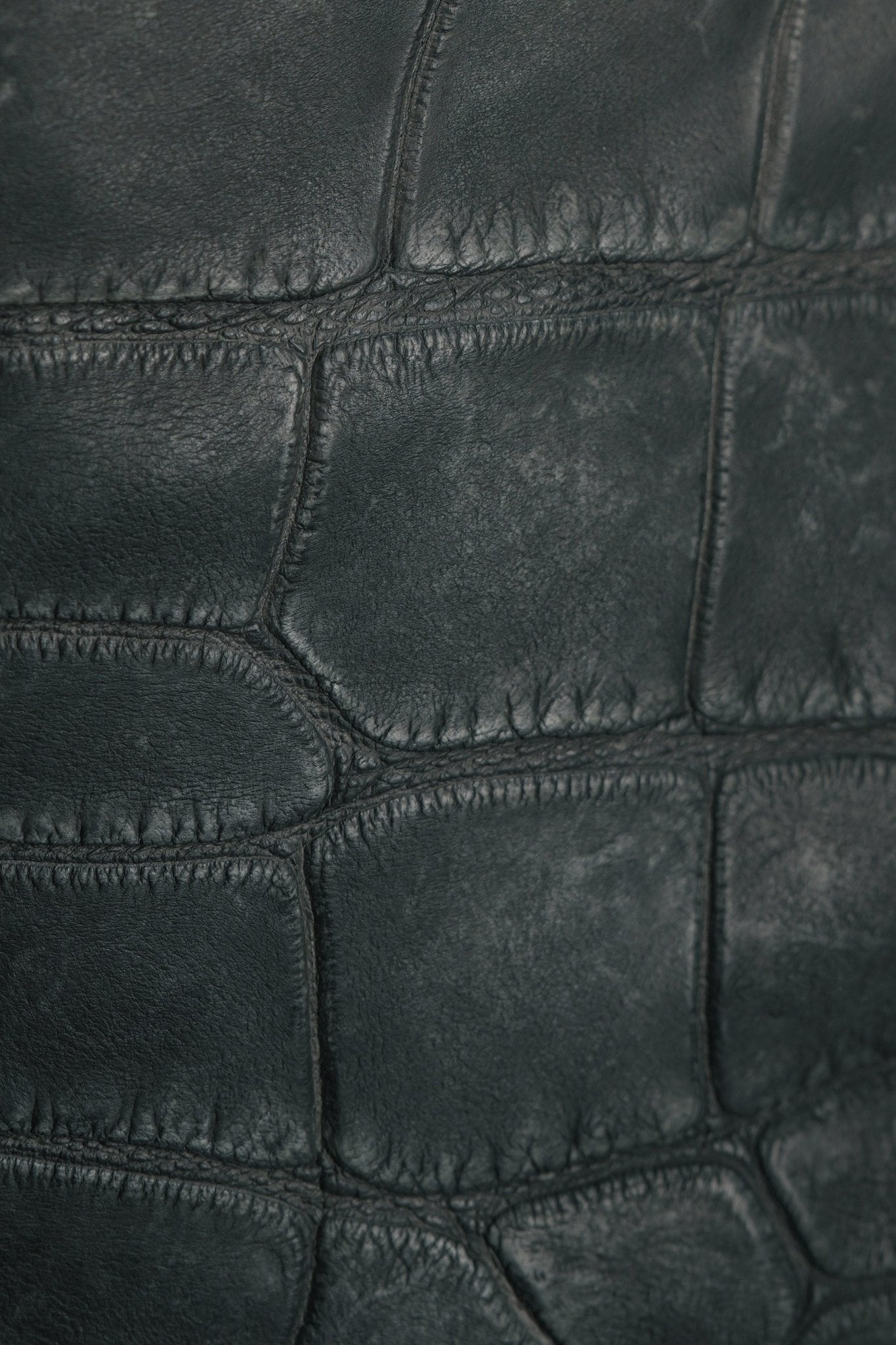 Musculaire Alligator Leather Jacket - Plomb - by ISAAC SELLAM