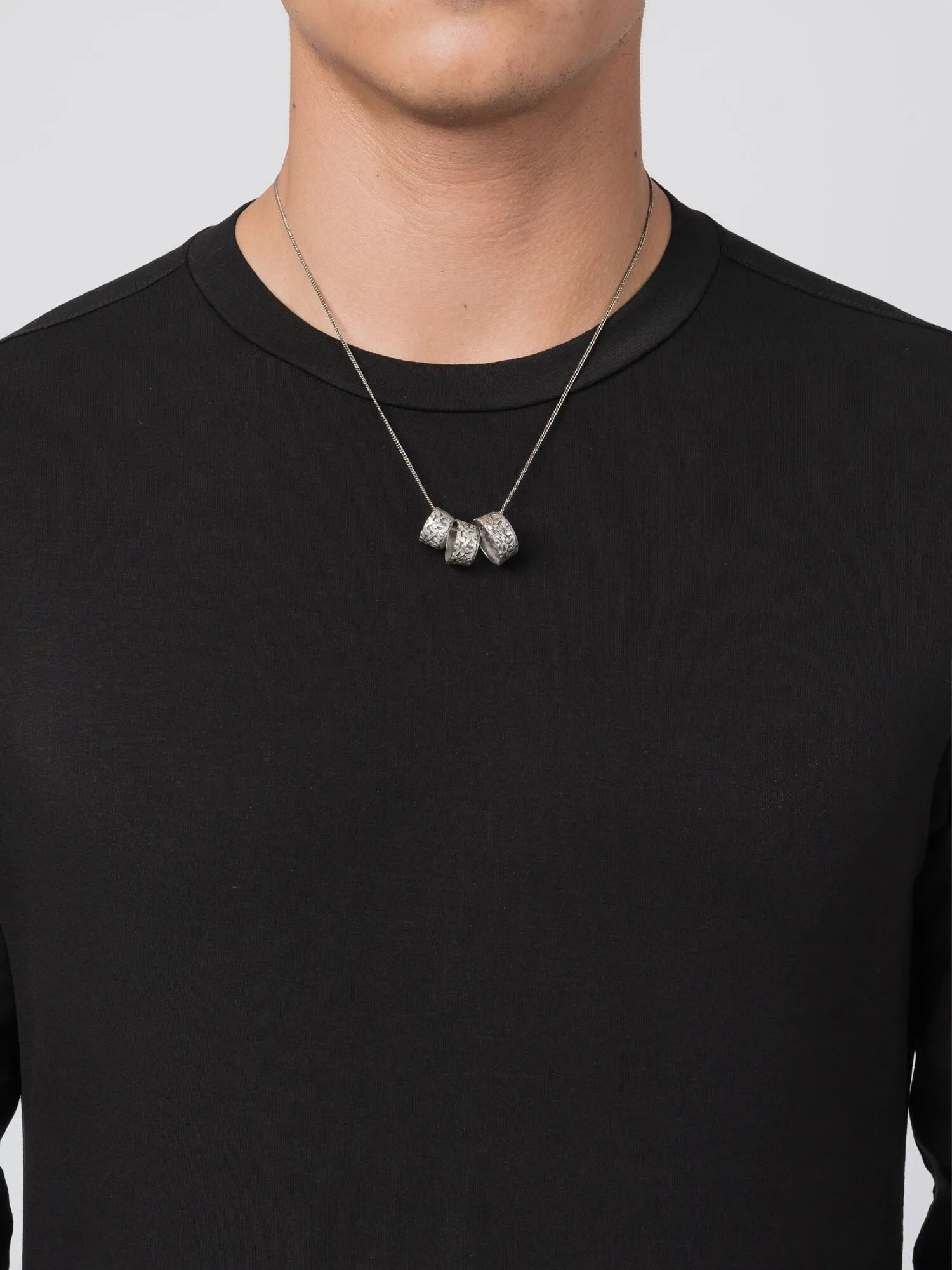 NECKLACE - by GOTI