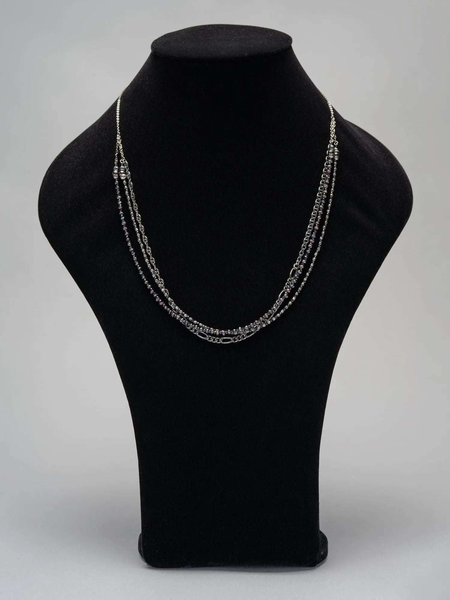 NECKLACE - by GUNDA
