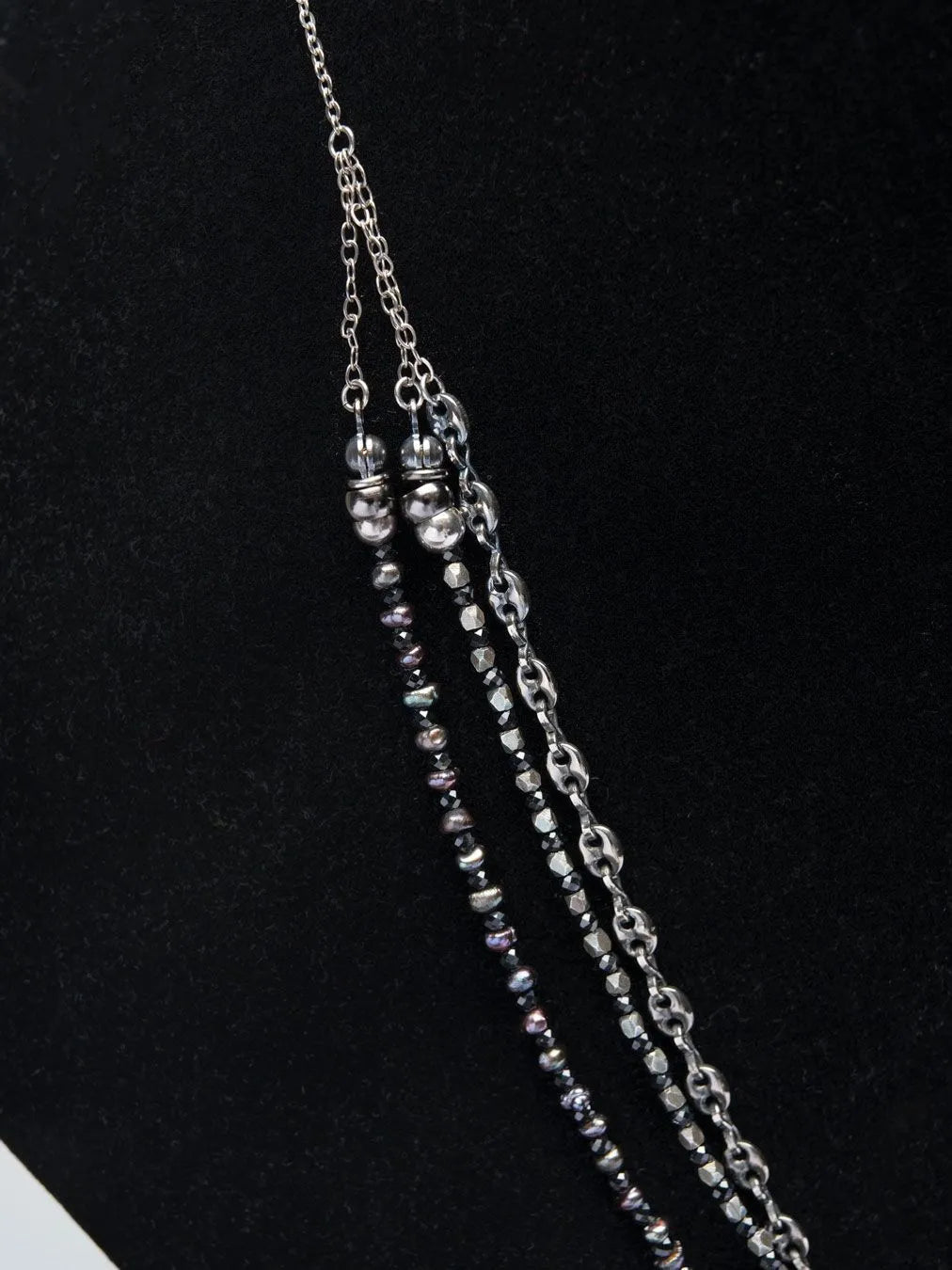 NECKLACE - by GUNDA