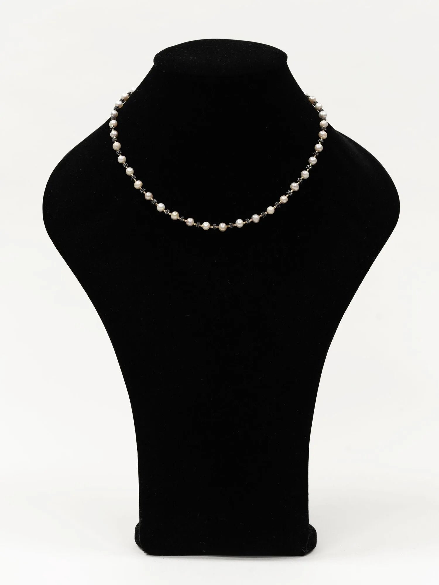 NECKLACE - by OSHKO