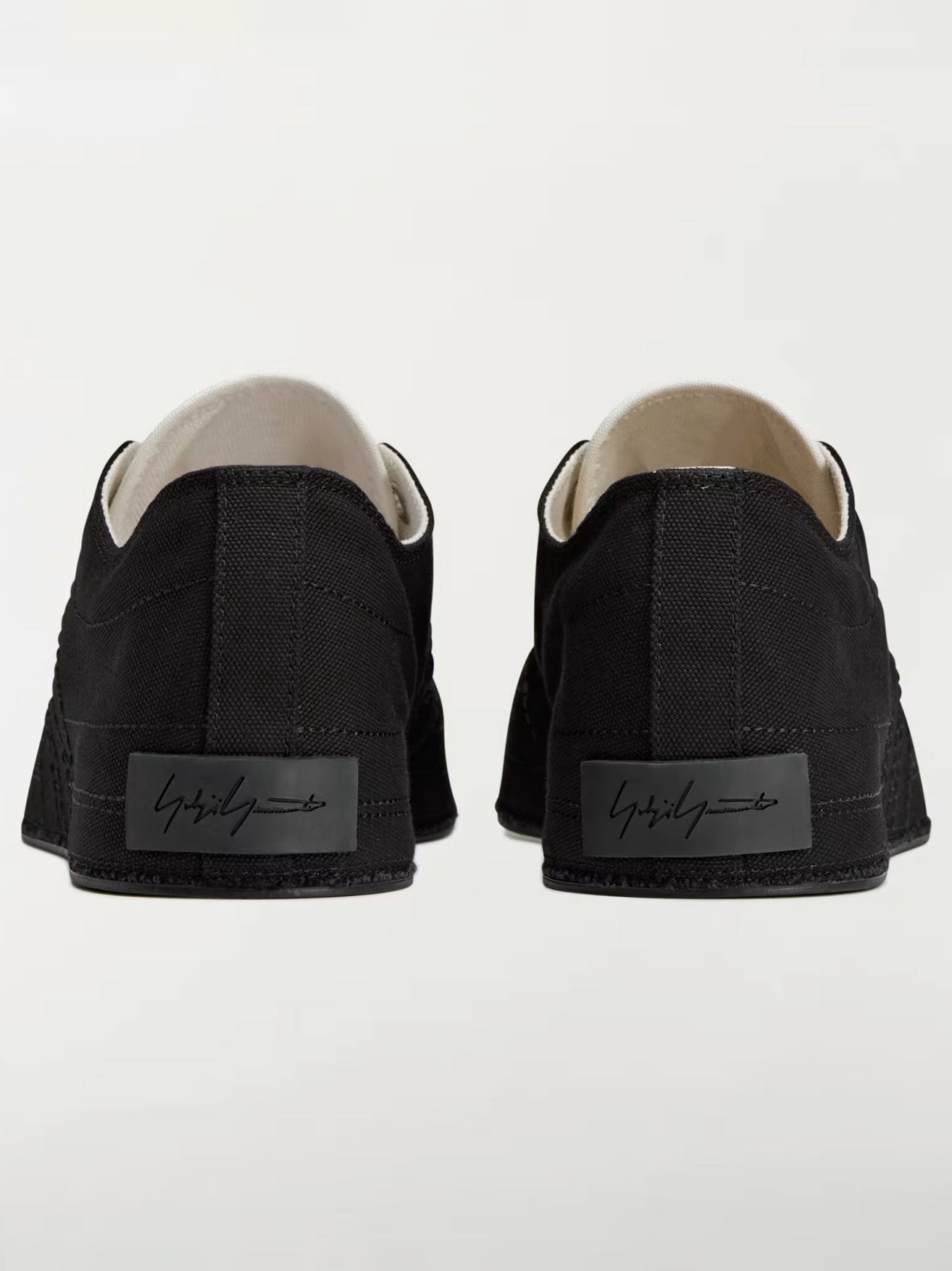 Nizza Low - by Y - 3