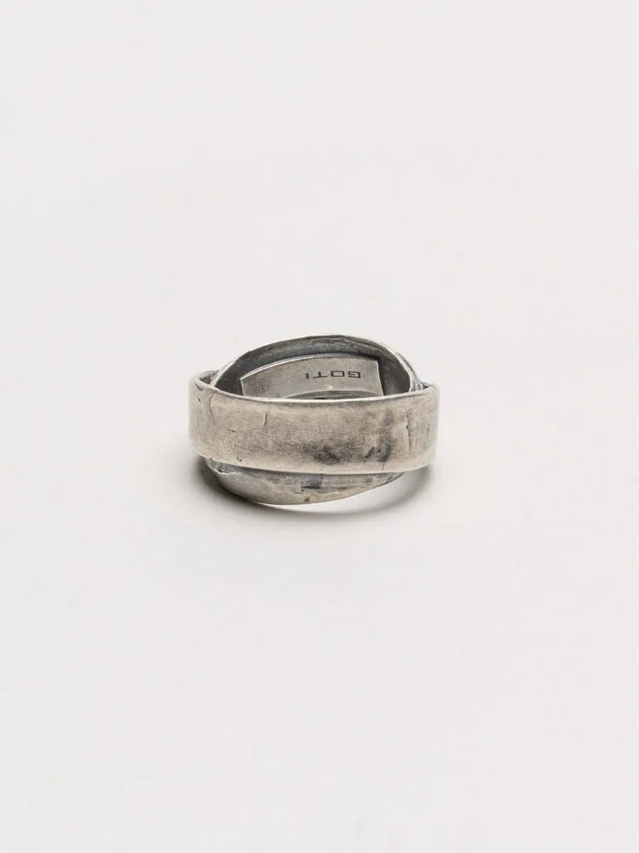 Overlap Wrap Ring in Oxidized Silver 925 - by GOTI