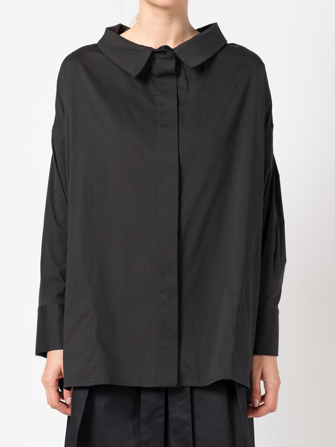 Oversize Shirt - by 139DEC