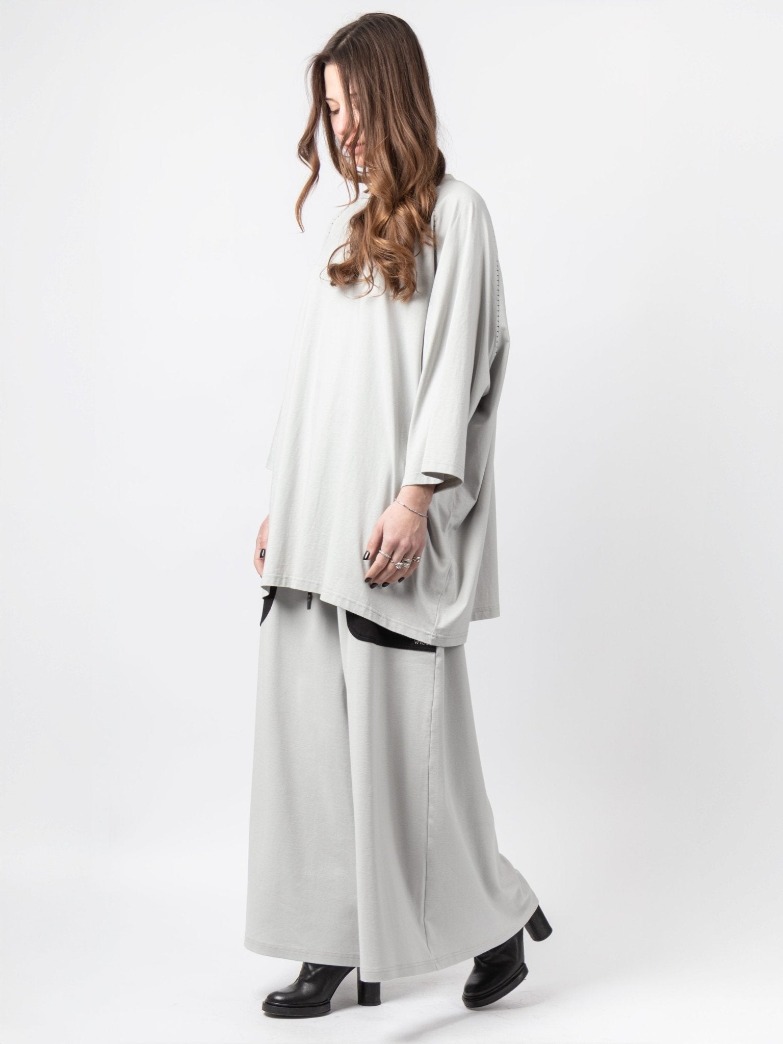 Oversized Raglan Sleeve Top - by VAGUE