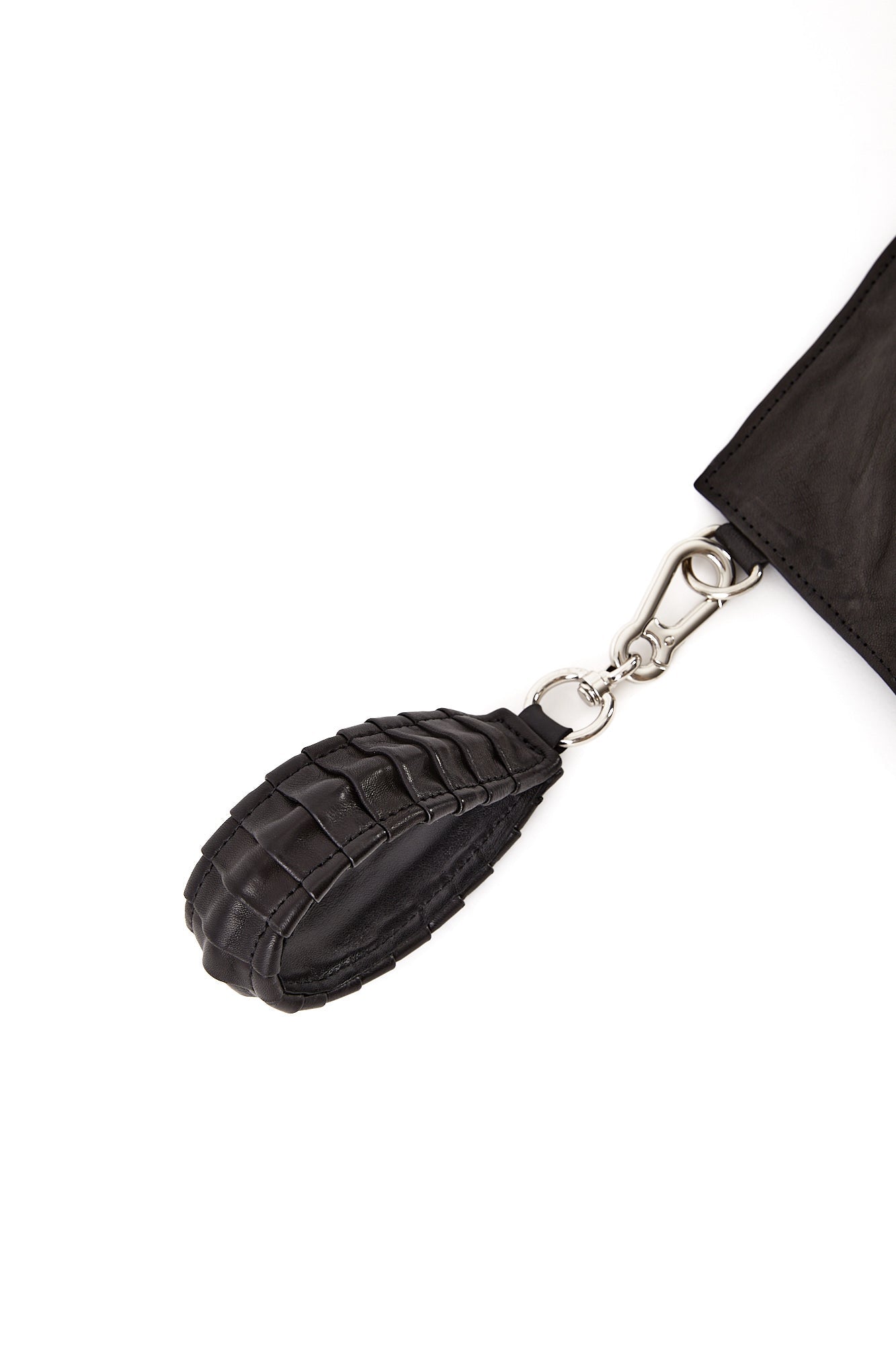 Oyster Clutch - by NOAM