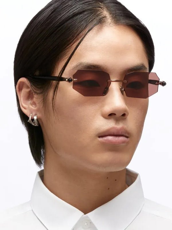 KUBORAUM P63 Bronze sunglasses, three-quarter angle.