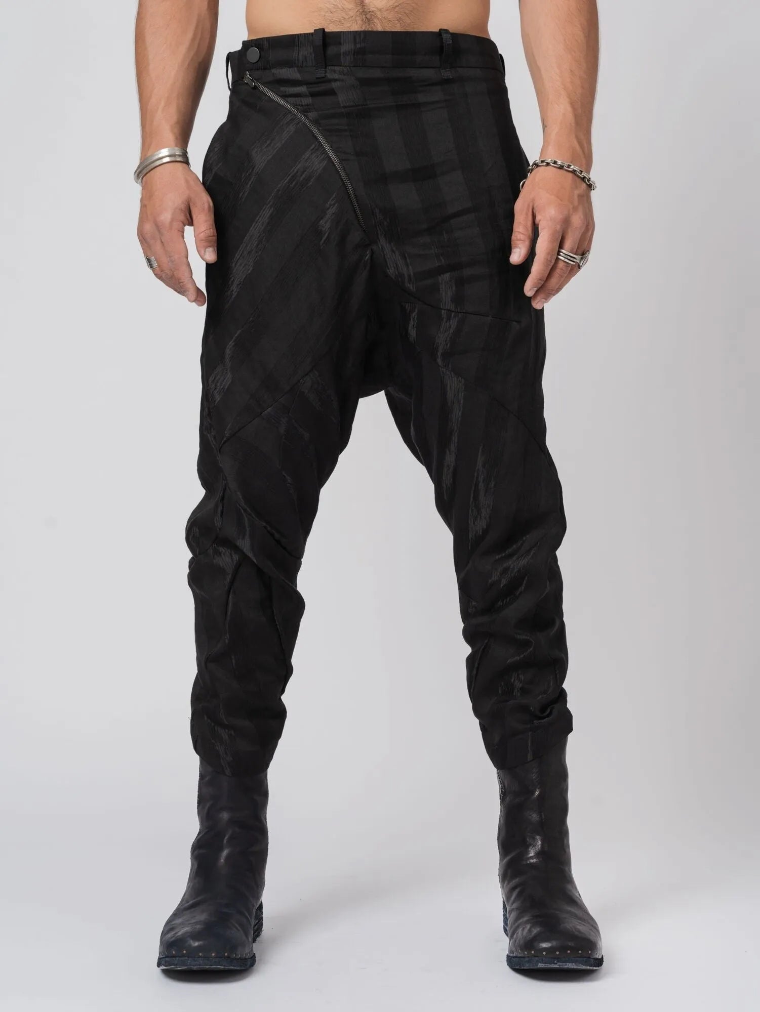 PANTS - by LEON EMANUEL BLANCK